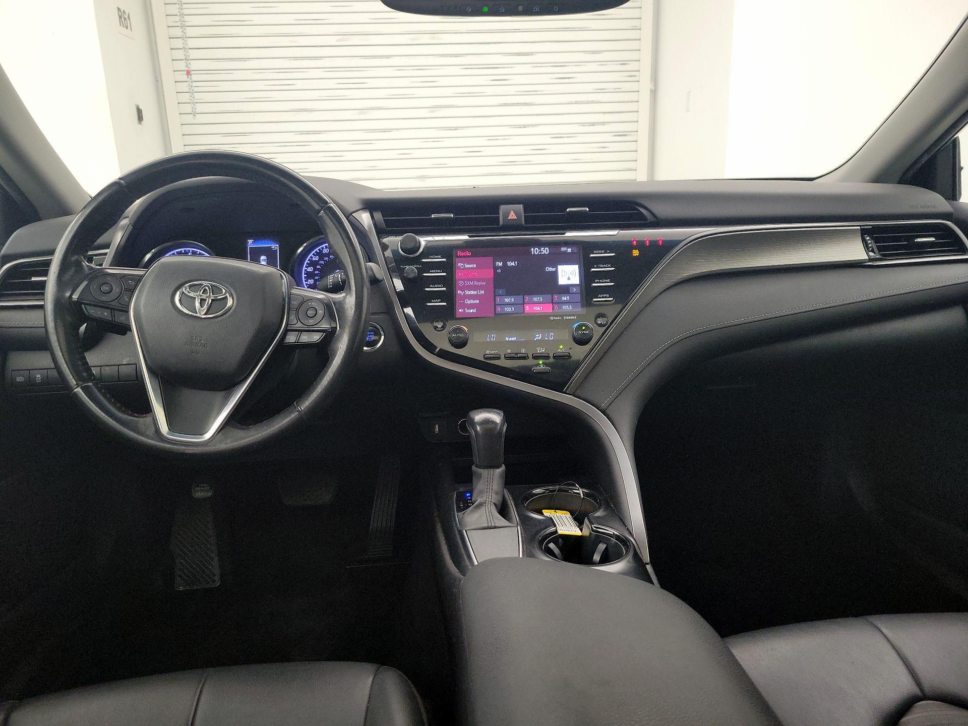 Thumbnail: 2020 Toyota Camry - 9