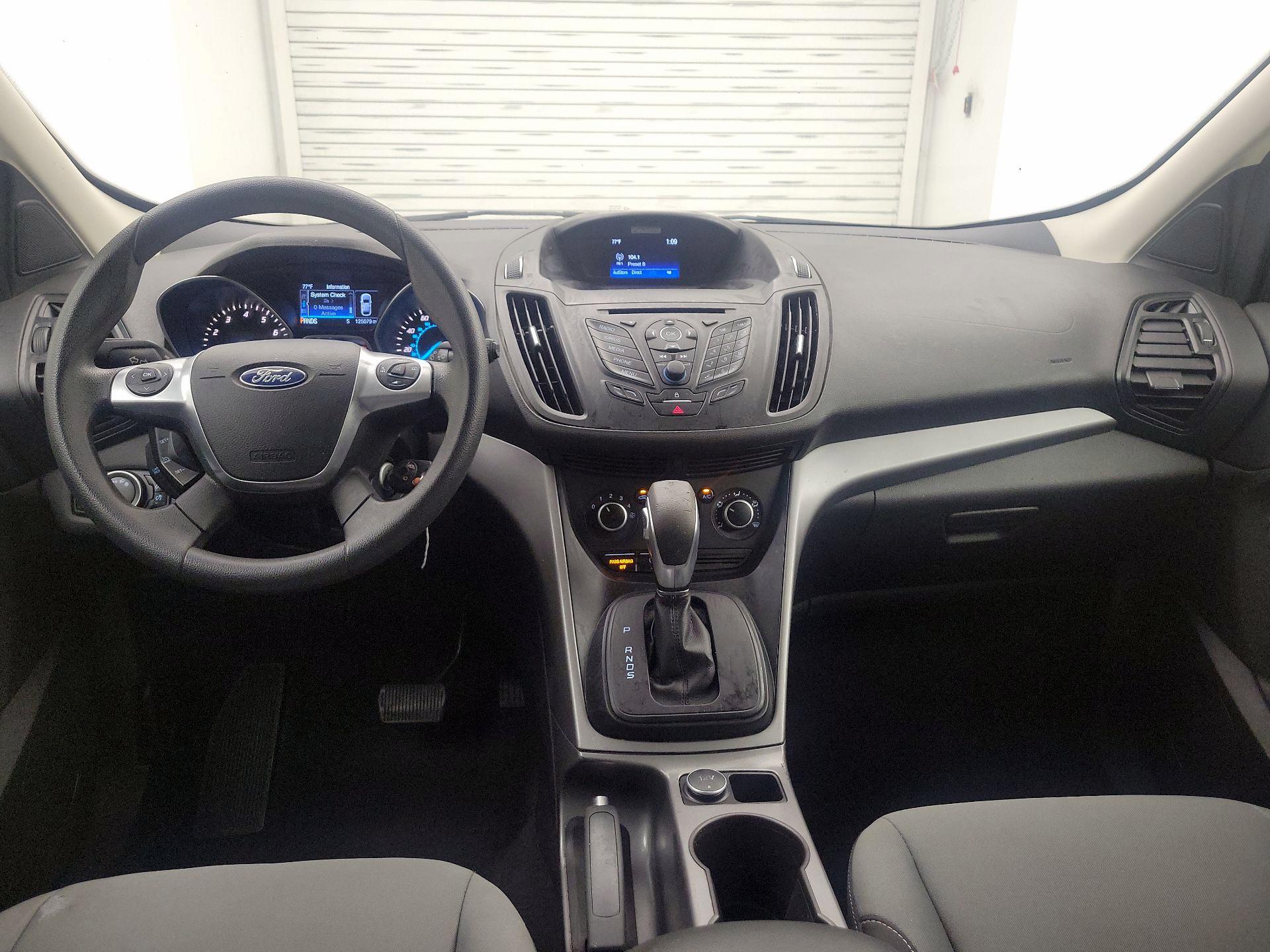 Thumbnail: 2016 Ford Escape - 9