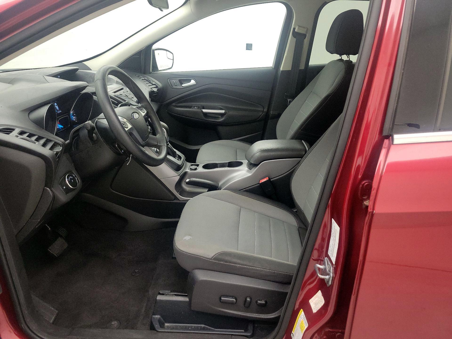 Thumbnail: 2016 Ford Escape - 11