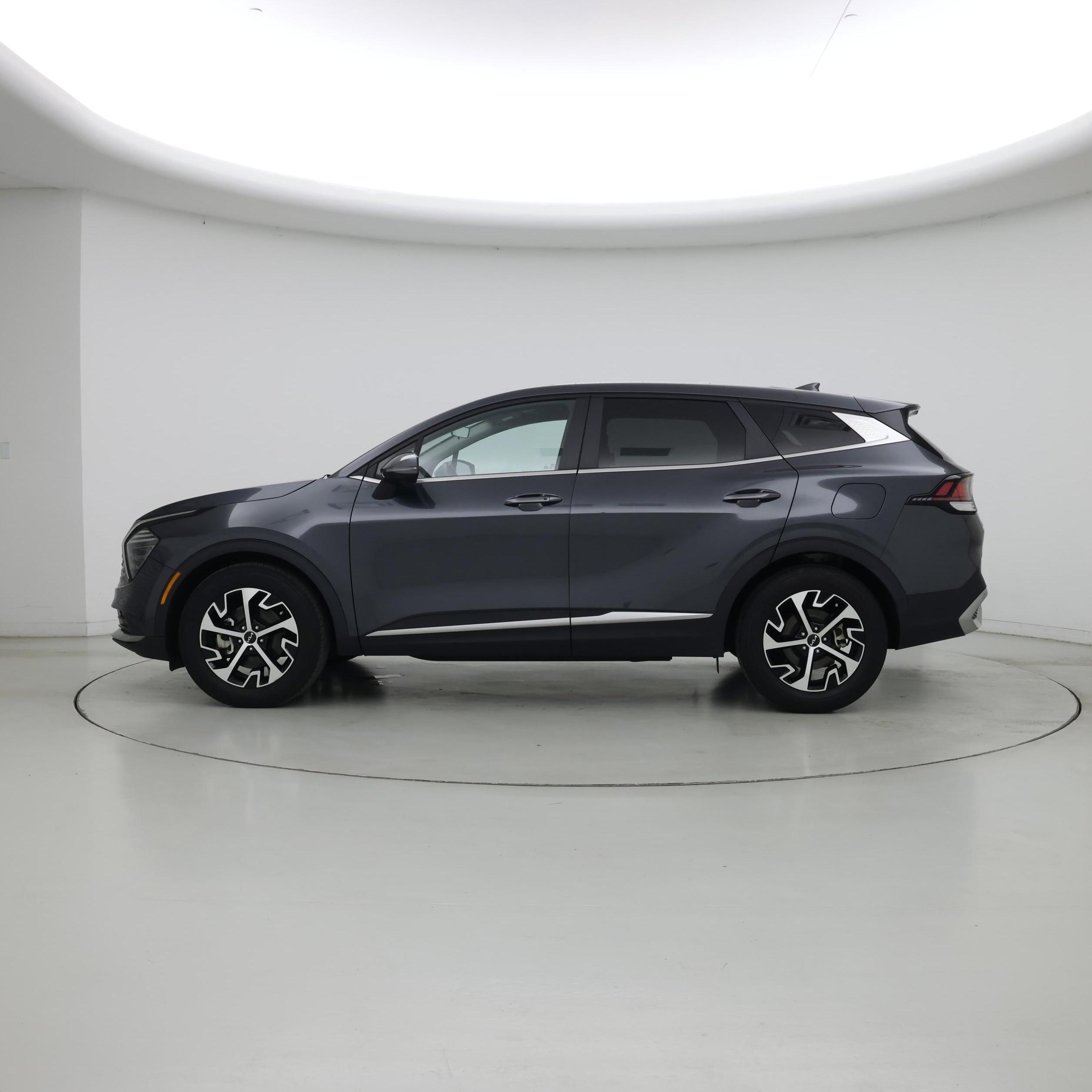 Thumbnail: 2024 Kia Sportage - 3