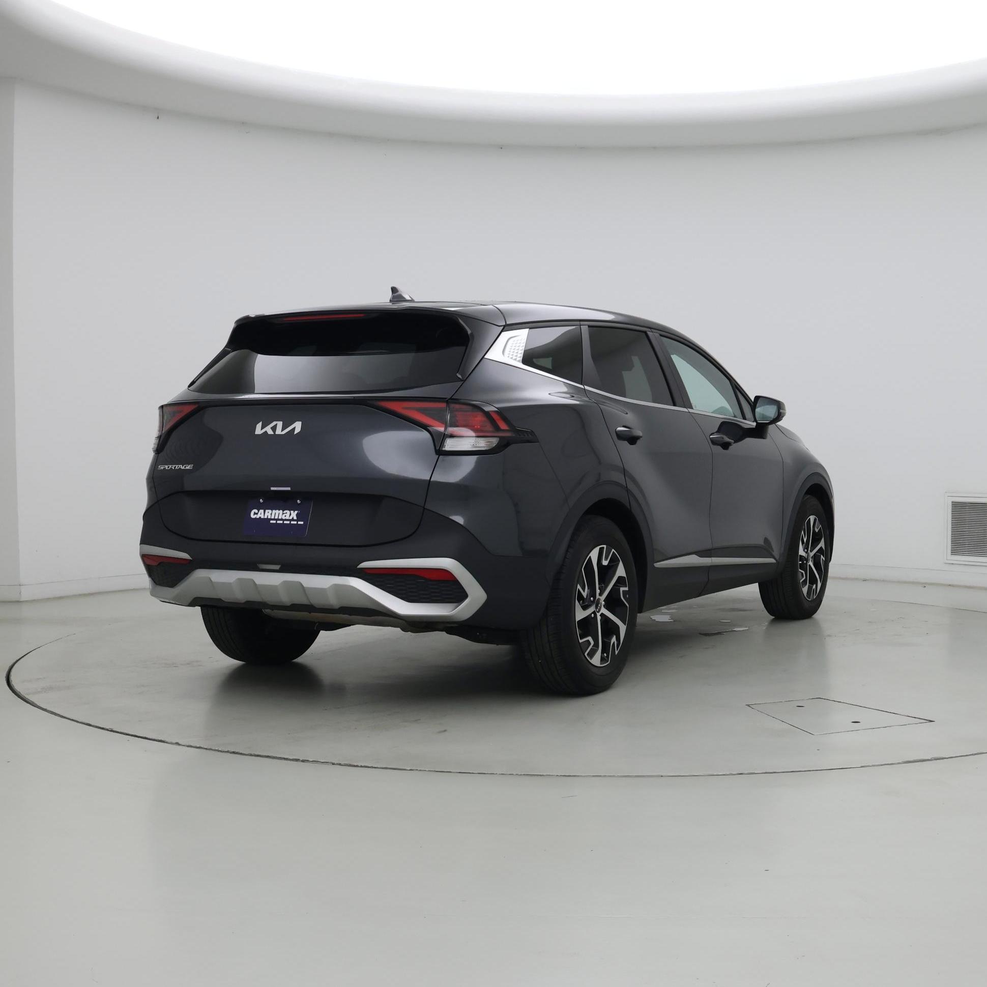 Thumbnail: 2024 Kia Sportage - 8