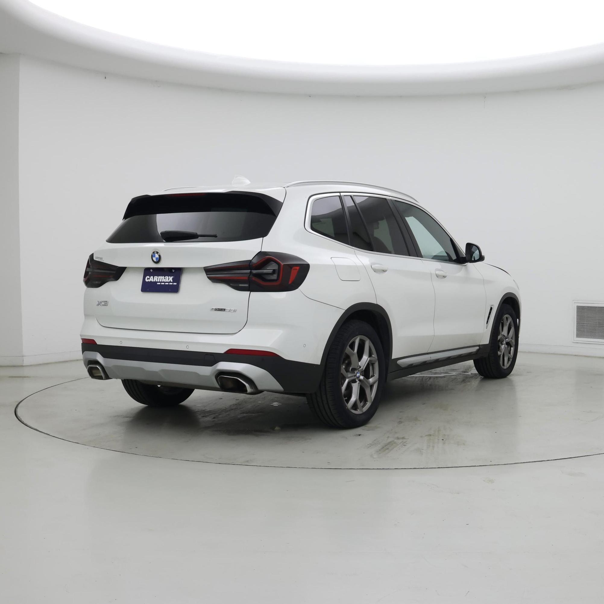 Thumbnail: 2022 BMW X3 - 8