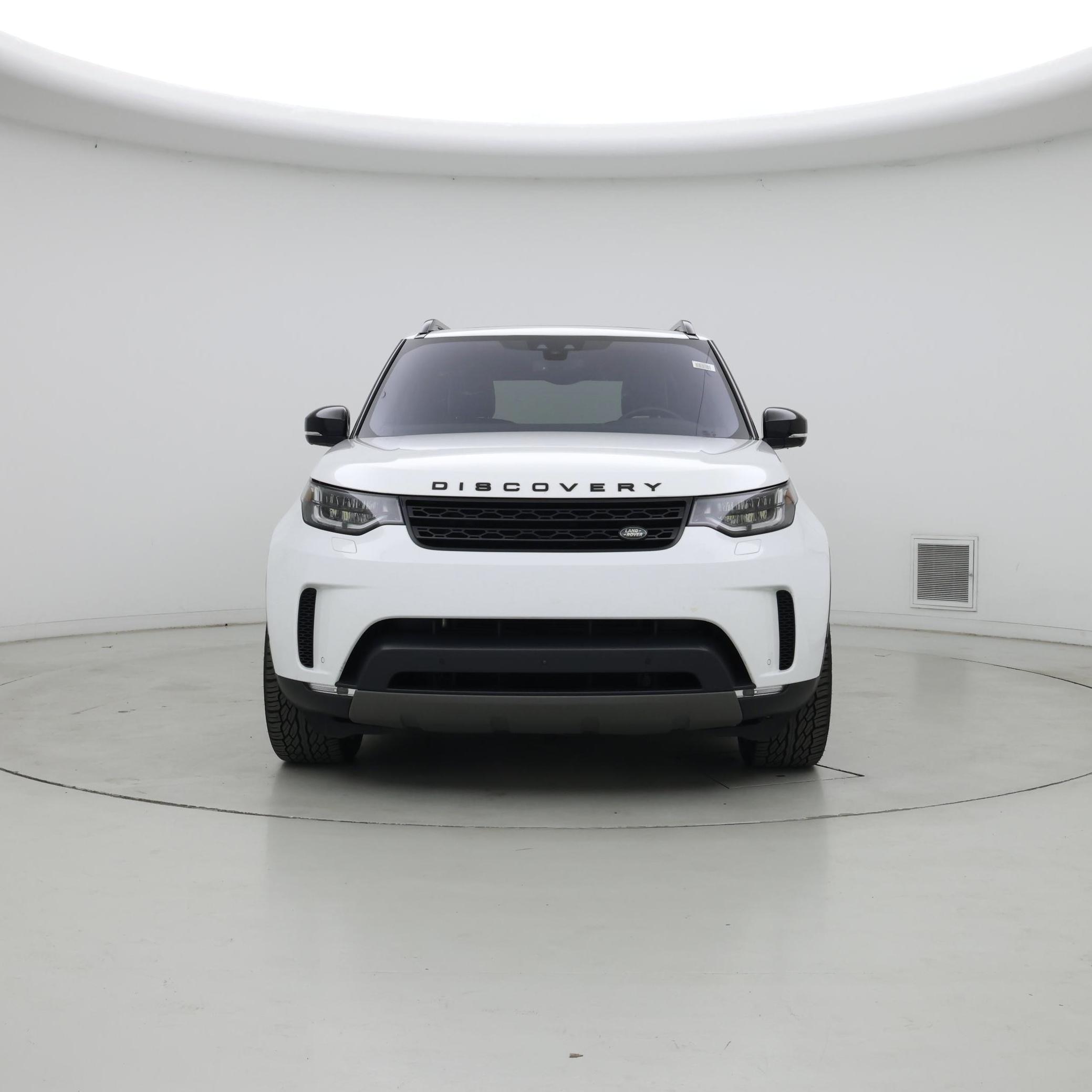 Thumbnail: 2017 Land Rover Discovery - 5