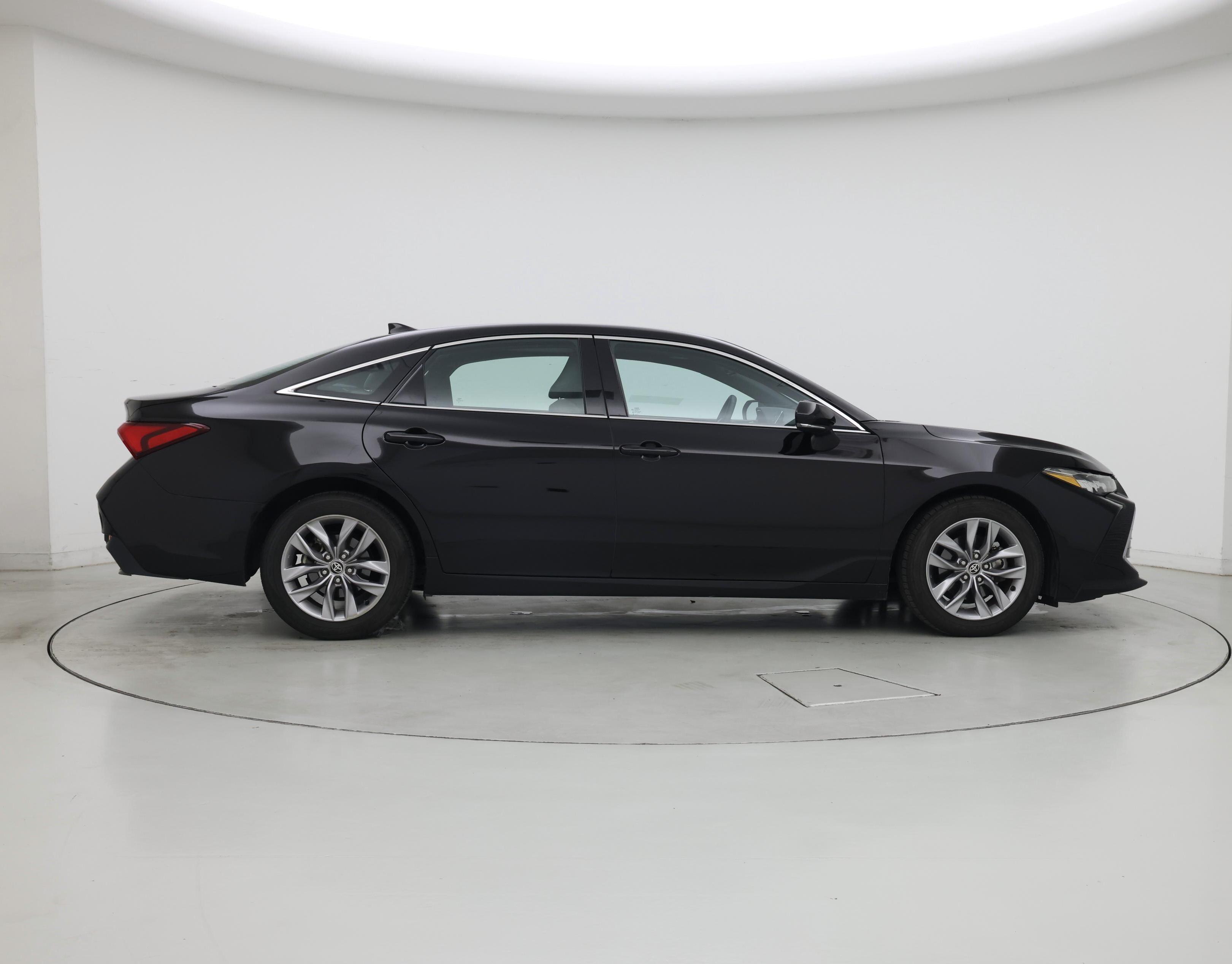 Thumbnail: 2021 Toyota Avalon - 7