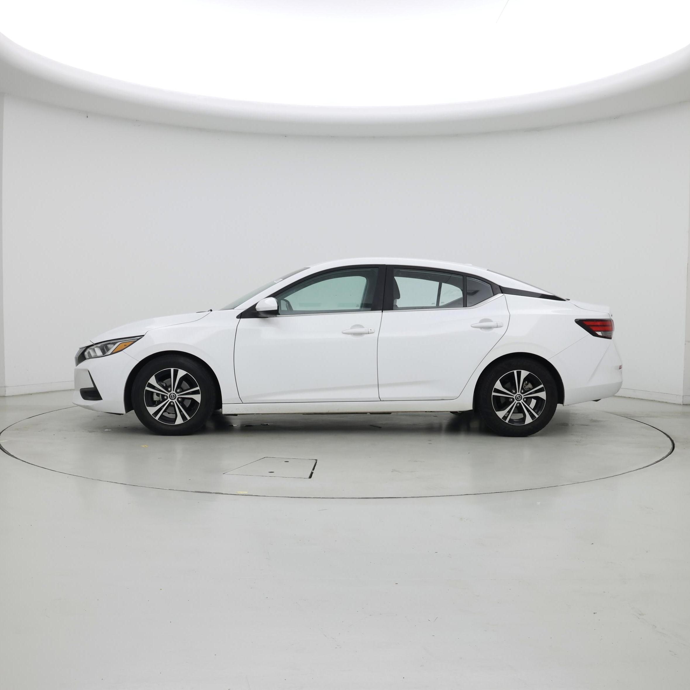 Thumbnail: 2021 Nissan Sentra - 3