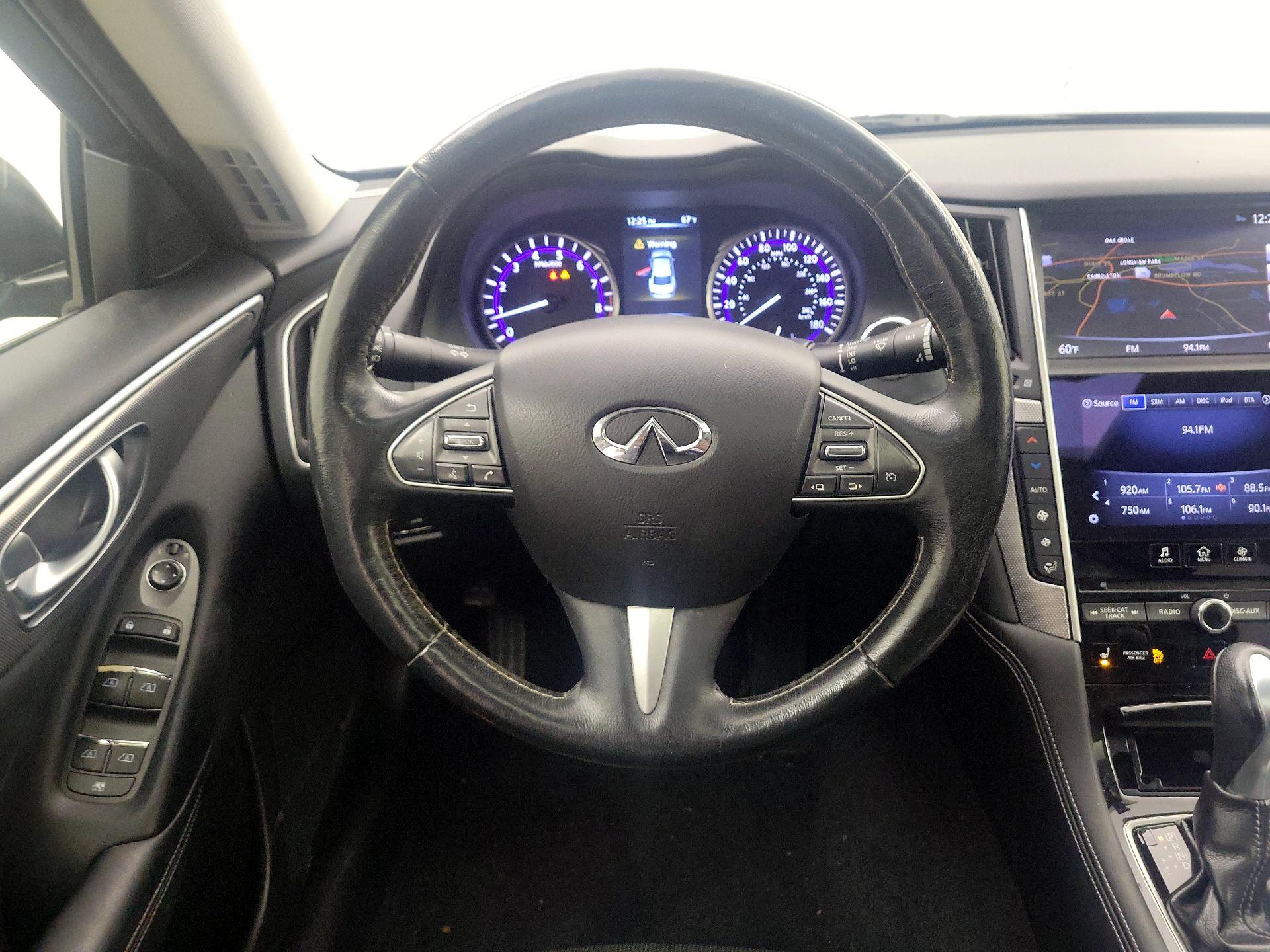 Thumbnail: 2015 INFINITI Q50 - 10
