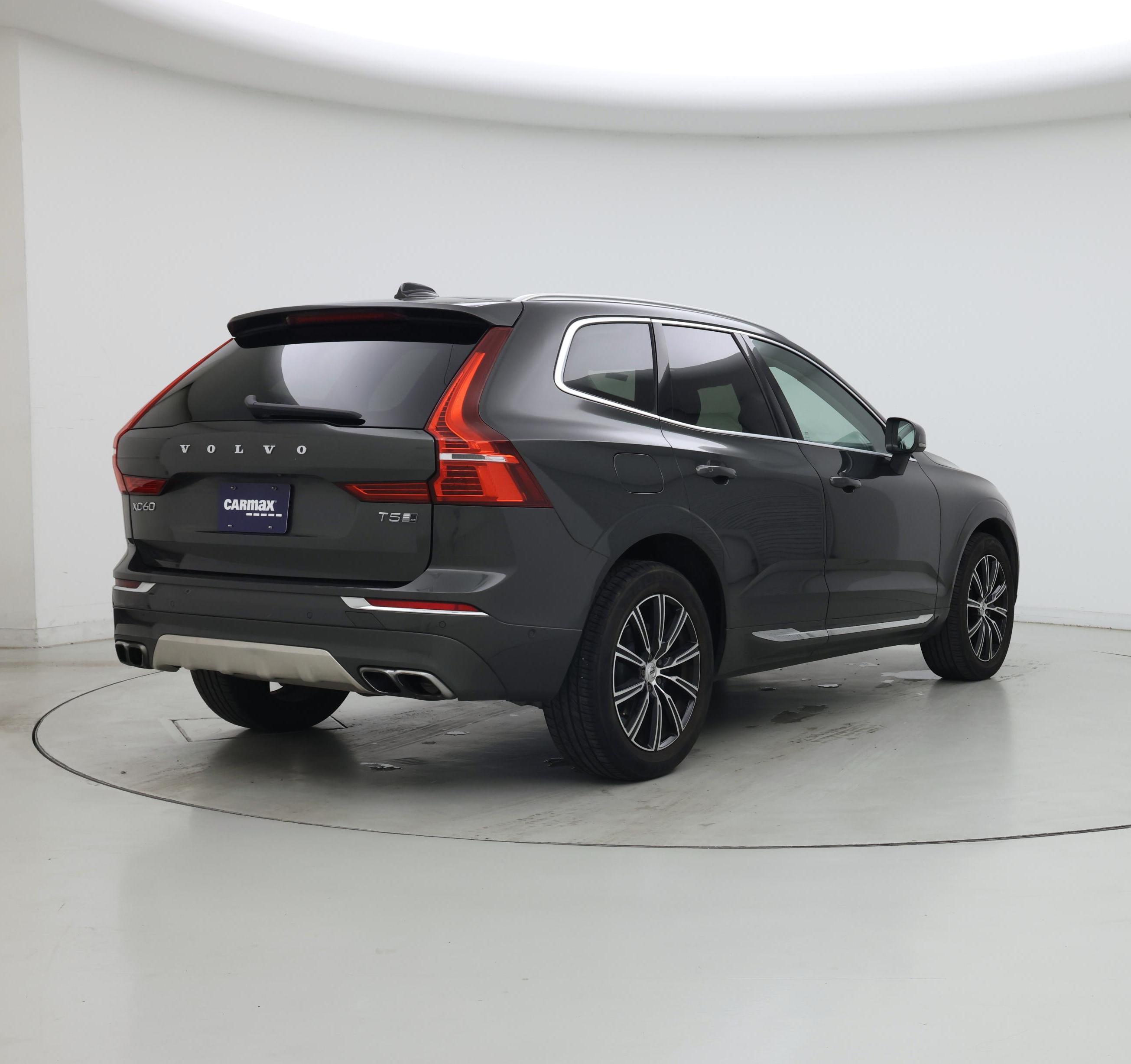 Thumbnail: 2019 Volvo XC60 - 8
