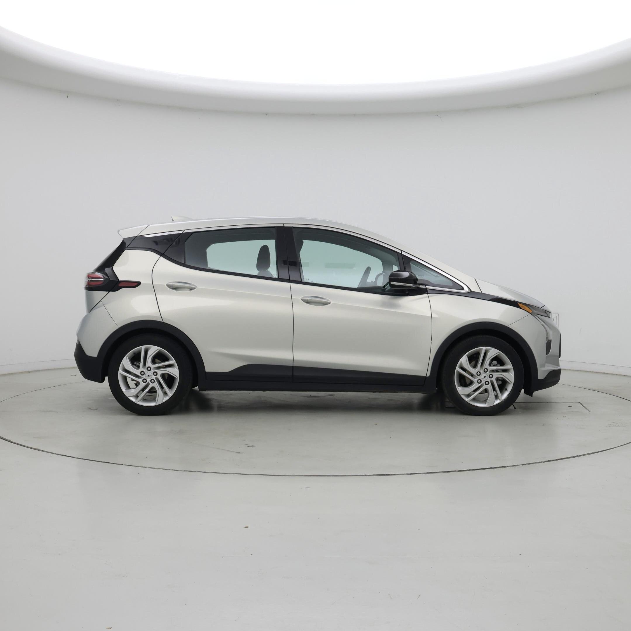 Thumbnail: 2023 Chevrolet Bolt EV - 7