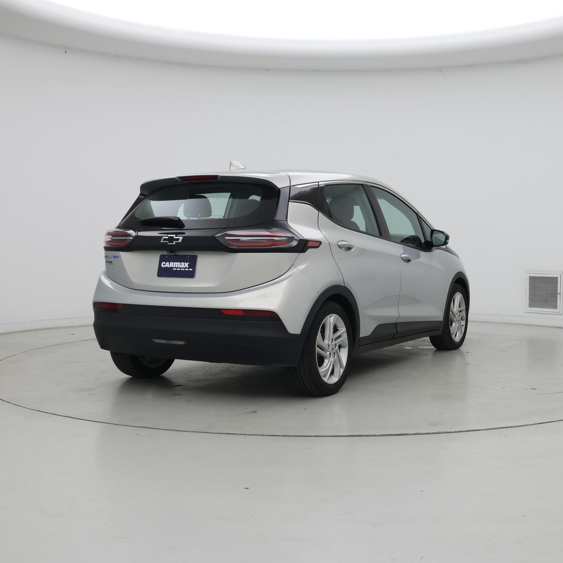 Thumbnail: 2023 Chevrolet Bolt EV - 8