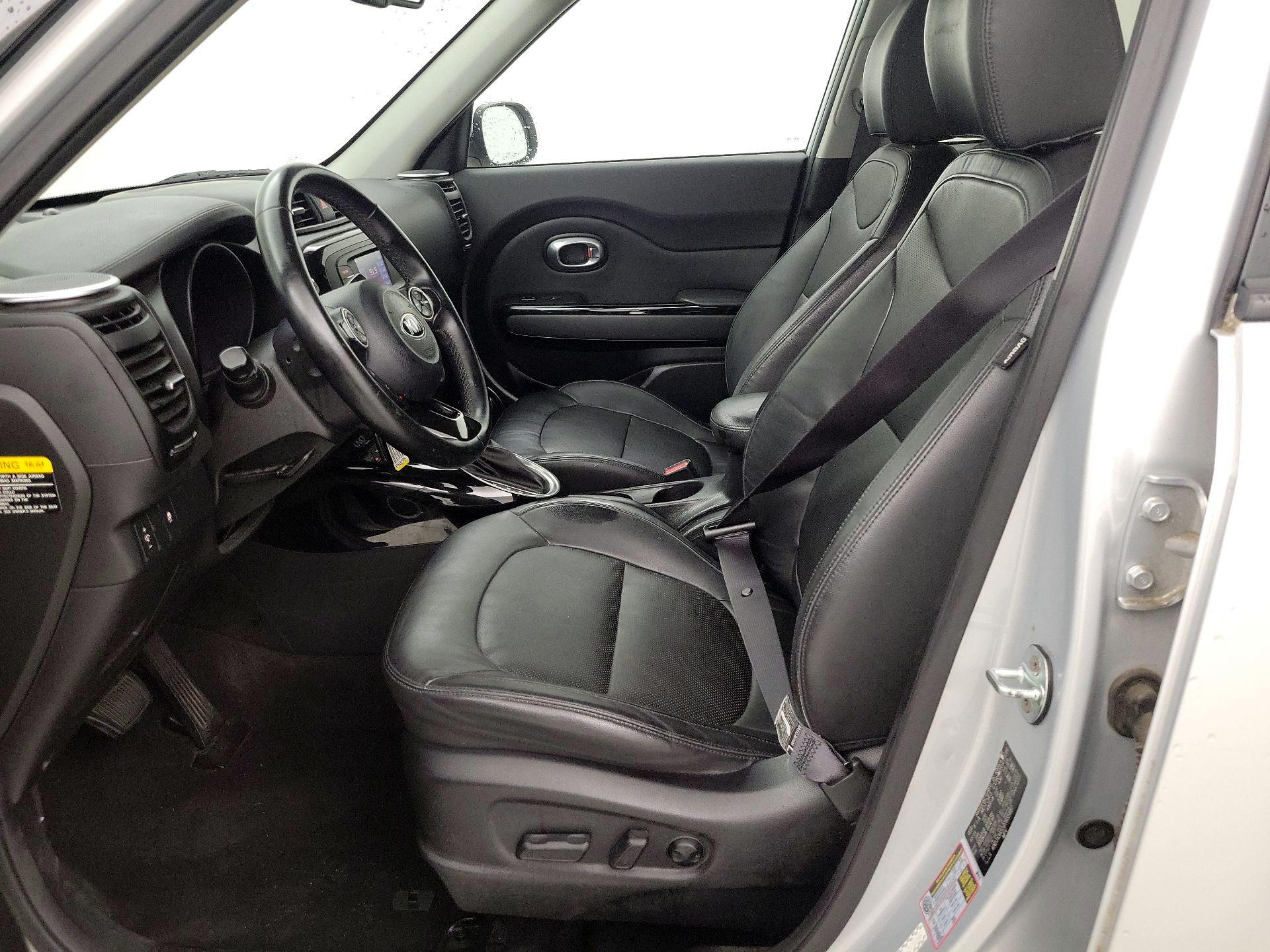 Thumbnail: 2016 Kia Soul - 11