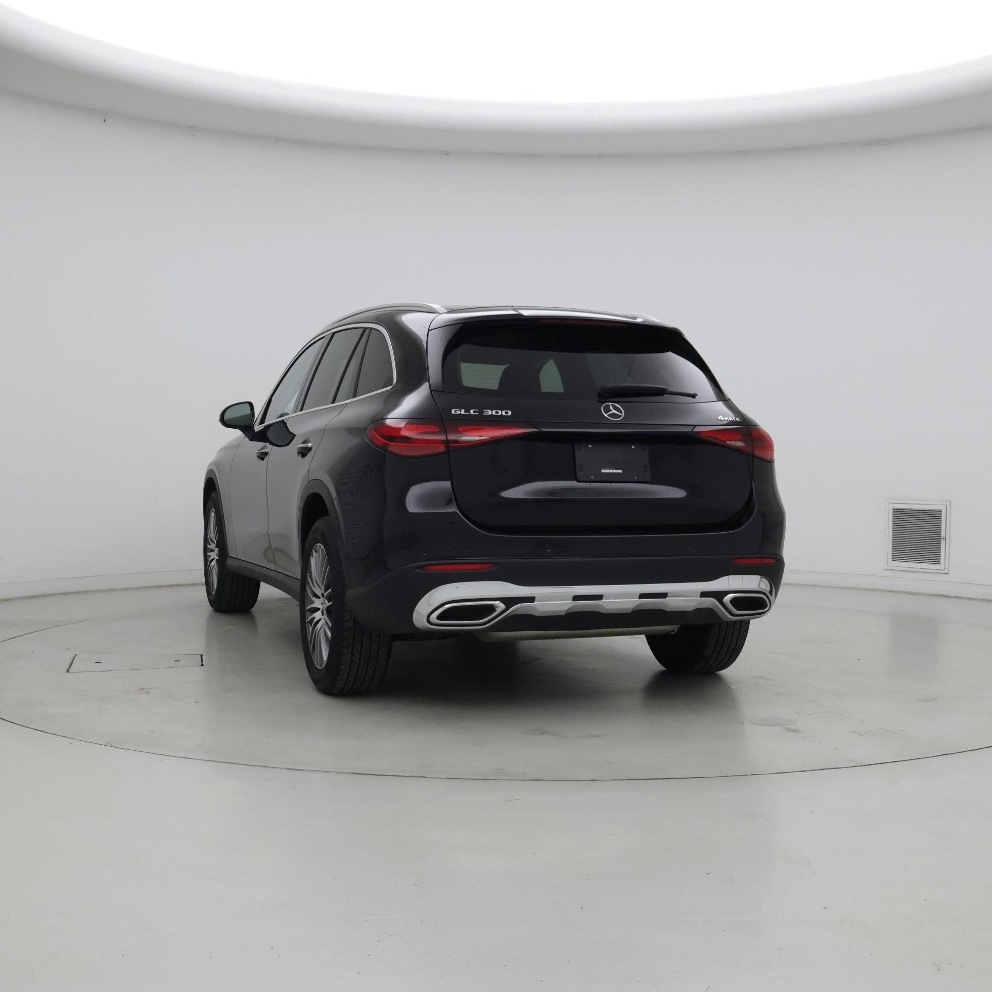 Thumbnail: 2024 Mercedes-Benz GLC - 2