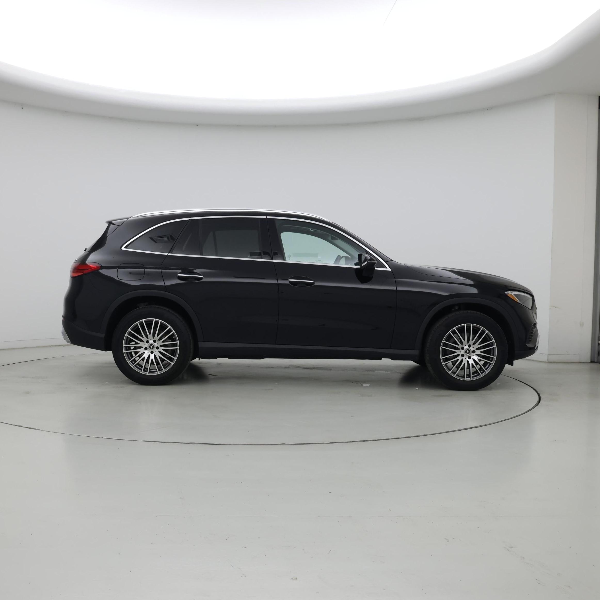 Thumbnail: 2024 Mercedes-Benz GLC - 7