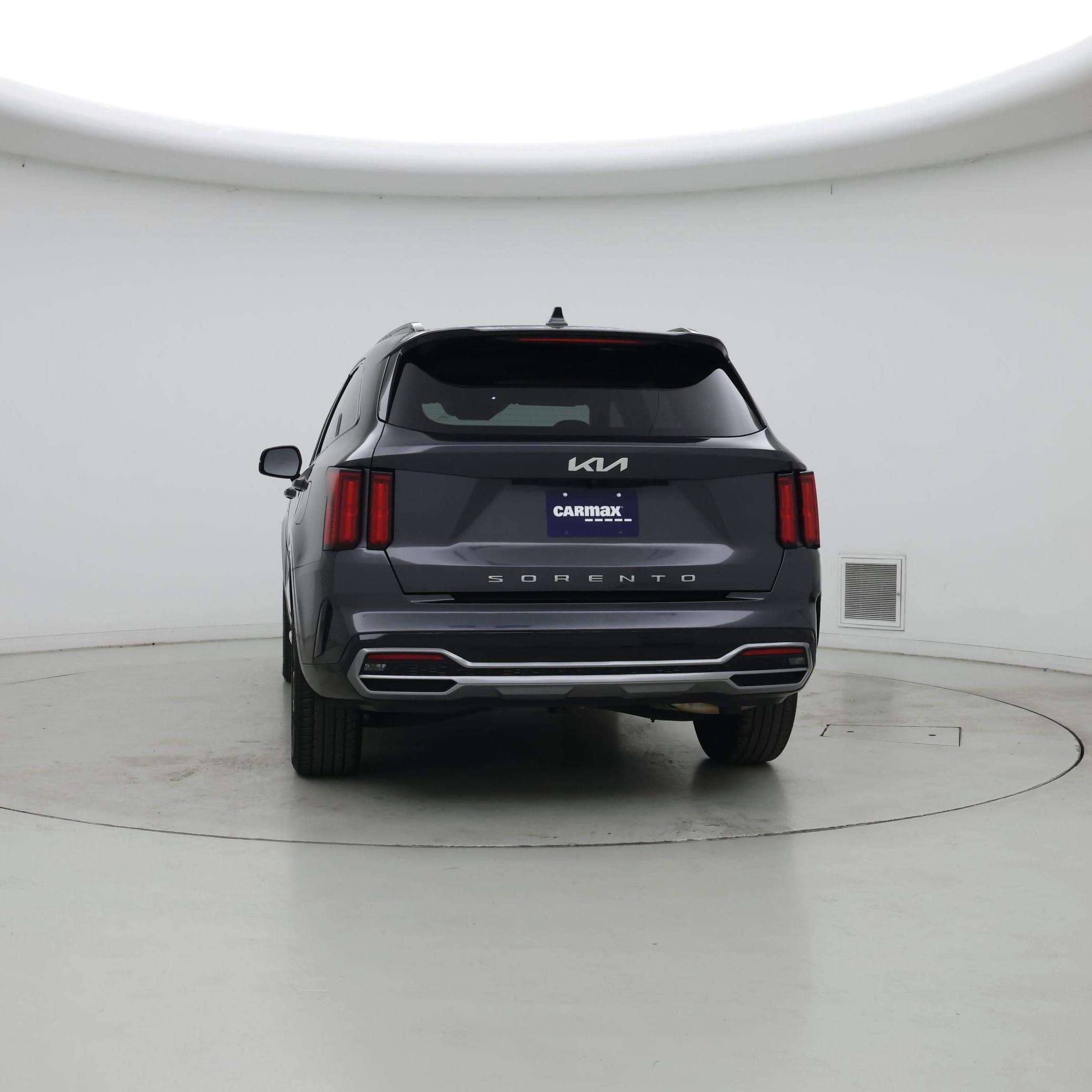 Thumbnail: 2022 Kia Sorento - 6