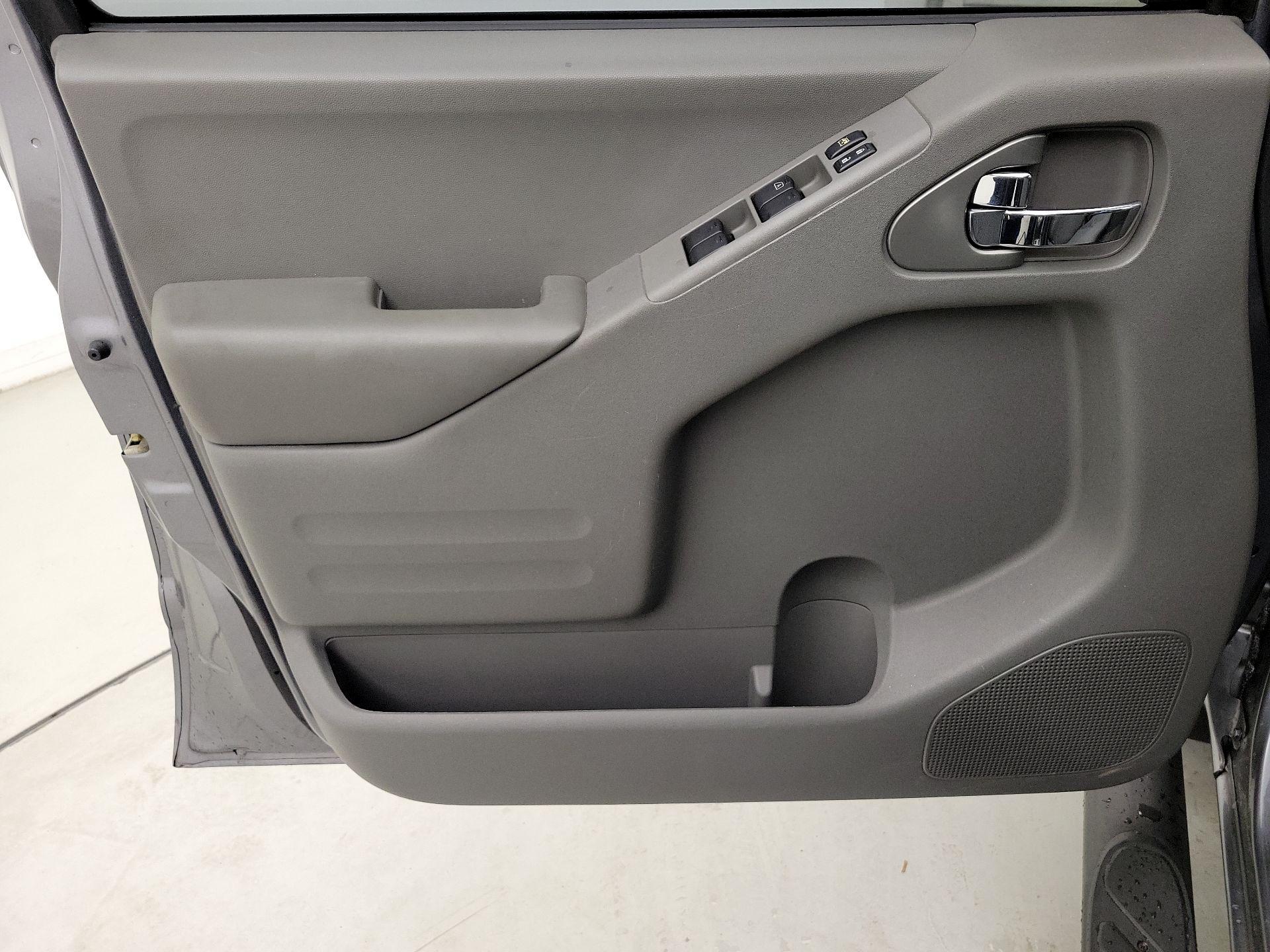 Thumbnail: 2016 Nissan Frontier - 12