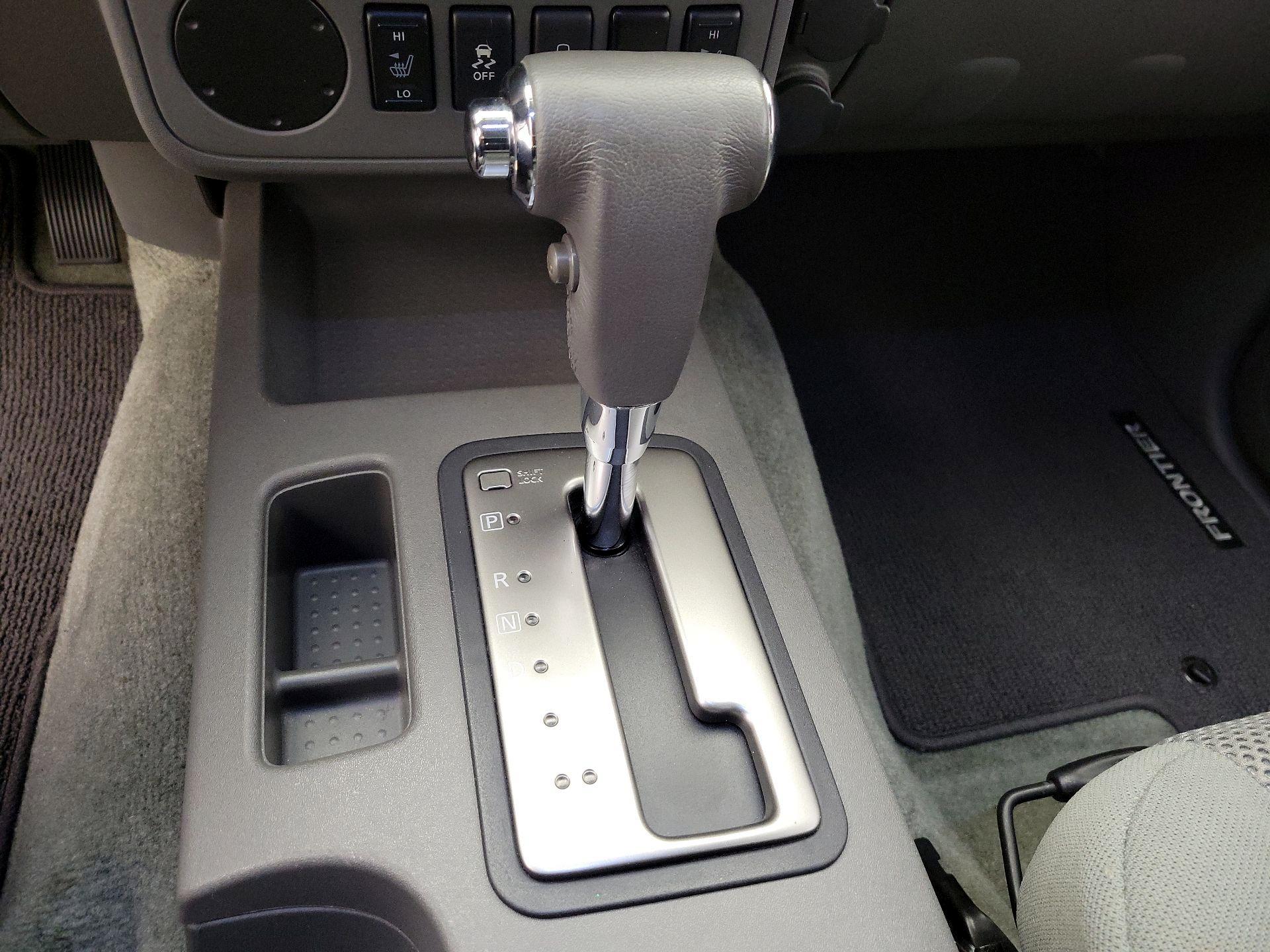Thumbnail: 2016 Nissan Frontier - 17