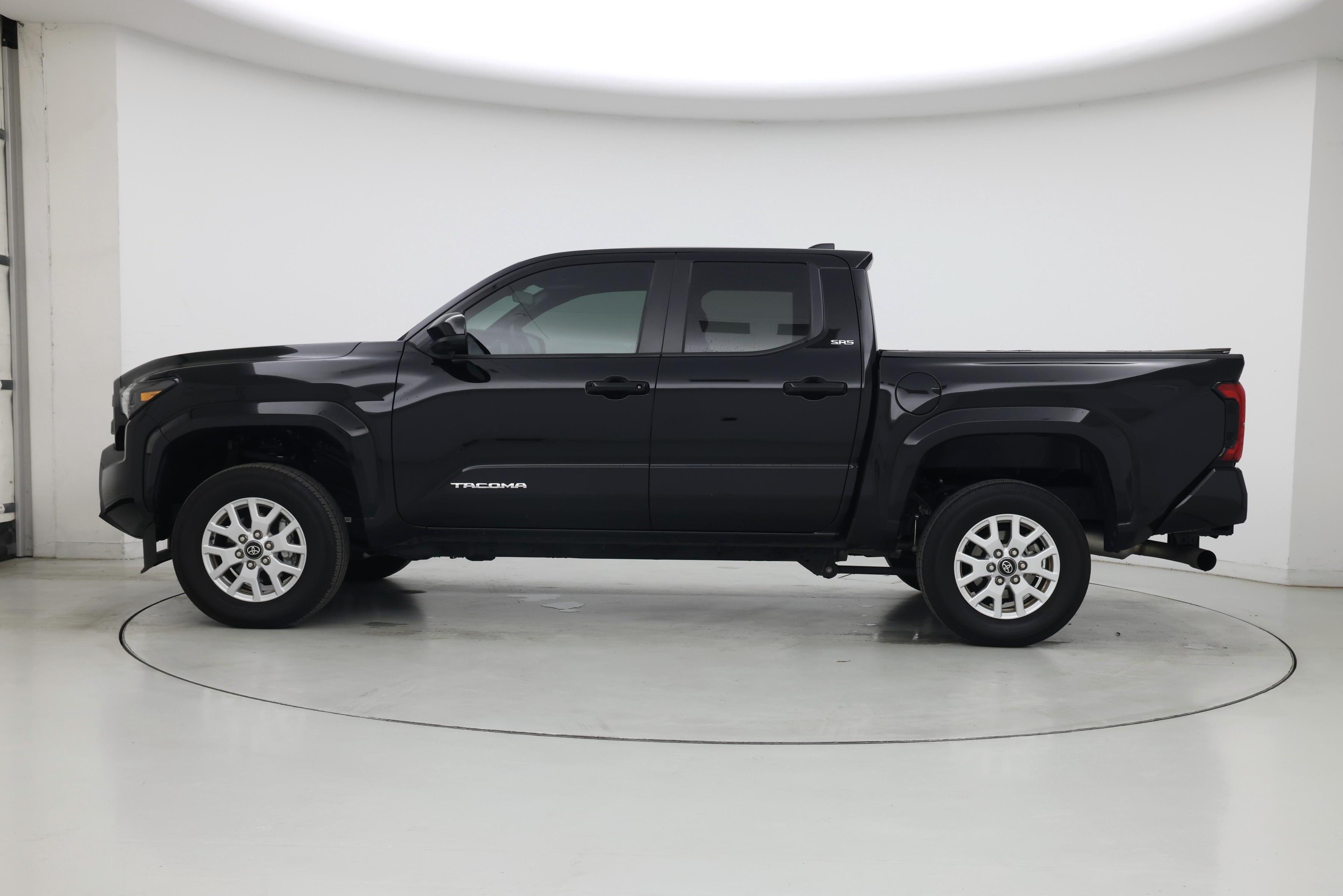Thumbnail: 2024 Toyota Tacoma - 3