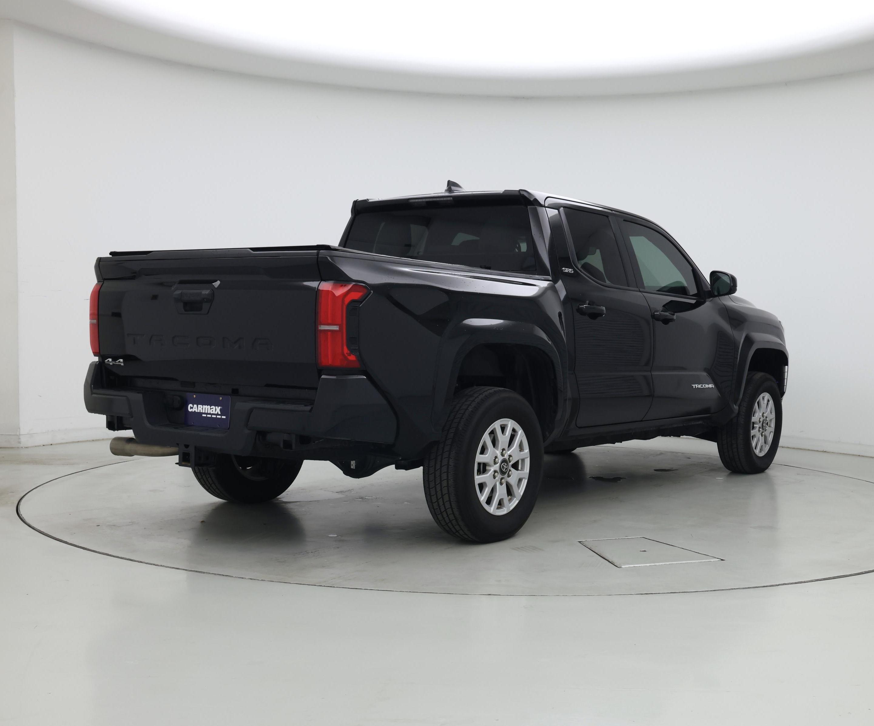 Thumbnail: 2024 Toyota Tacoma - 8