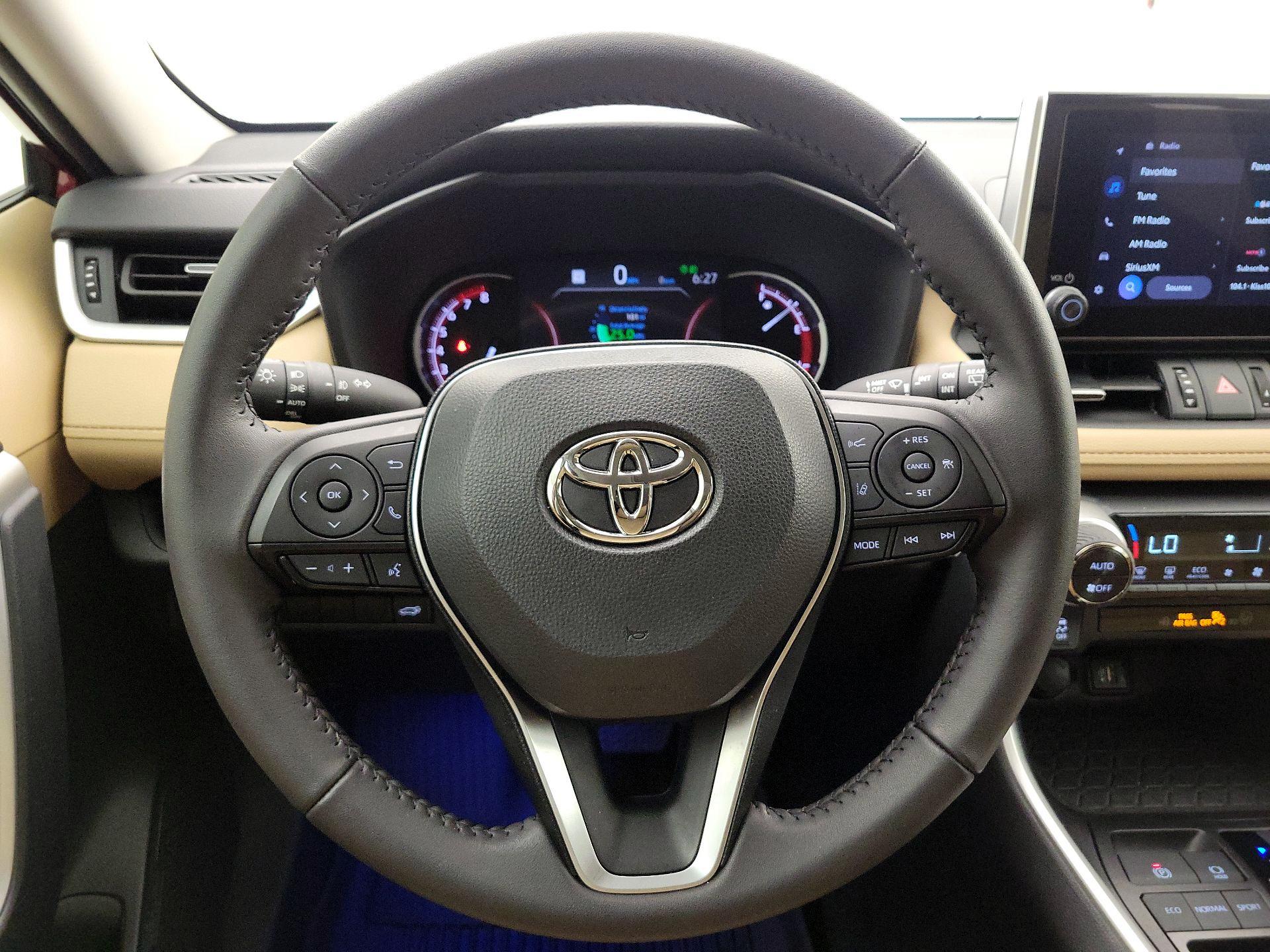Thumbnail: 2024 Toyota RAV4 - 10