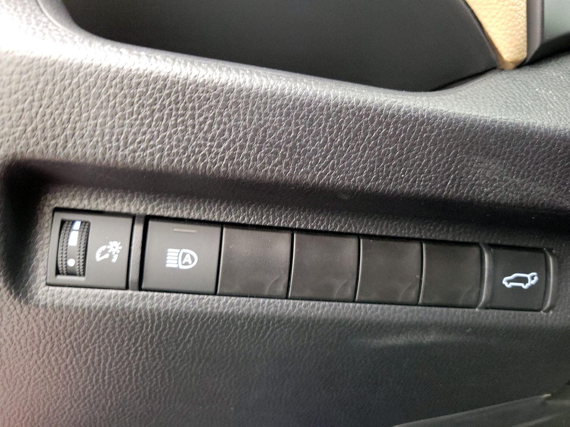 Thumbnail: 2024 Toyota RAV4 - 13