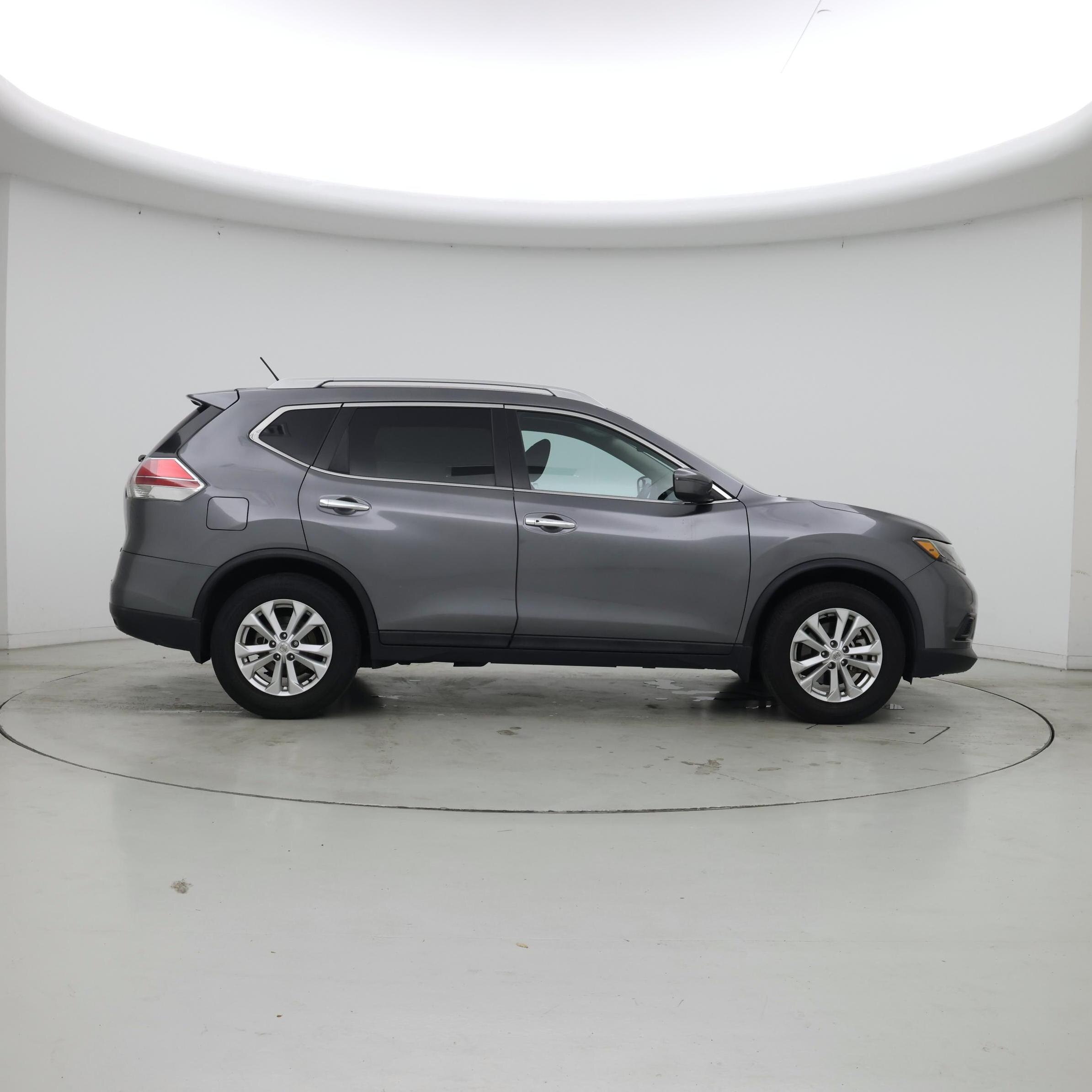Thumbnail: 2016 Nissan Rogue - 7