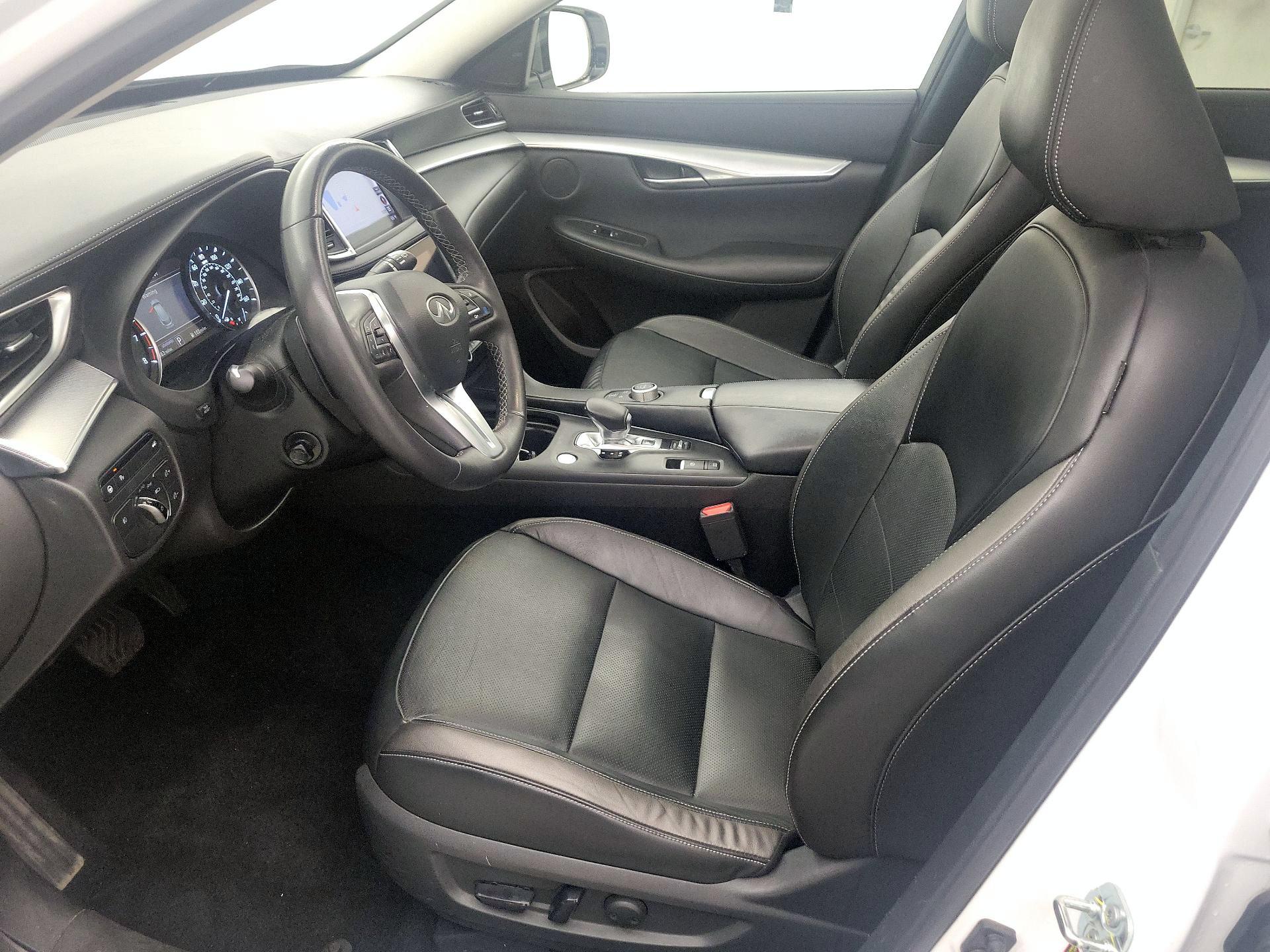 Thumbnail: 2021 INFINITI QX50 - 11