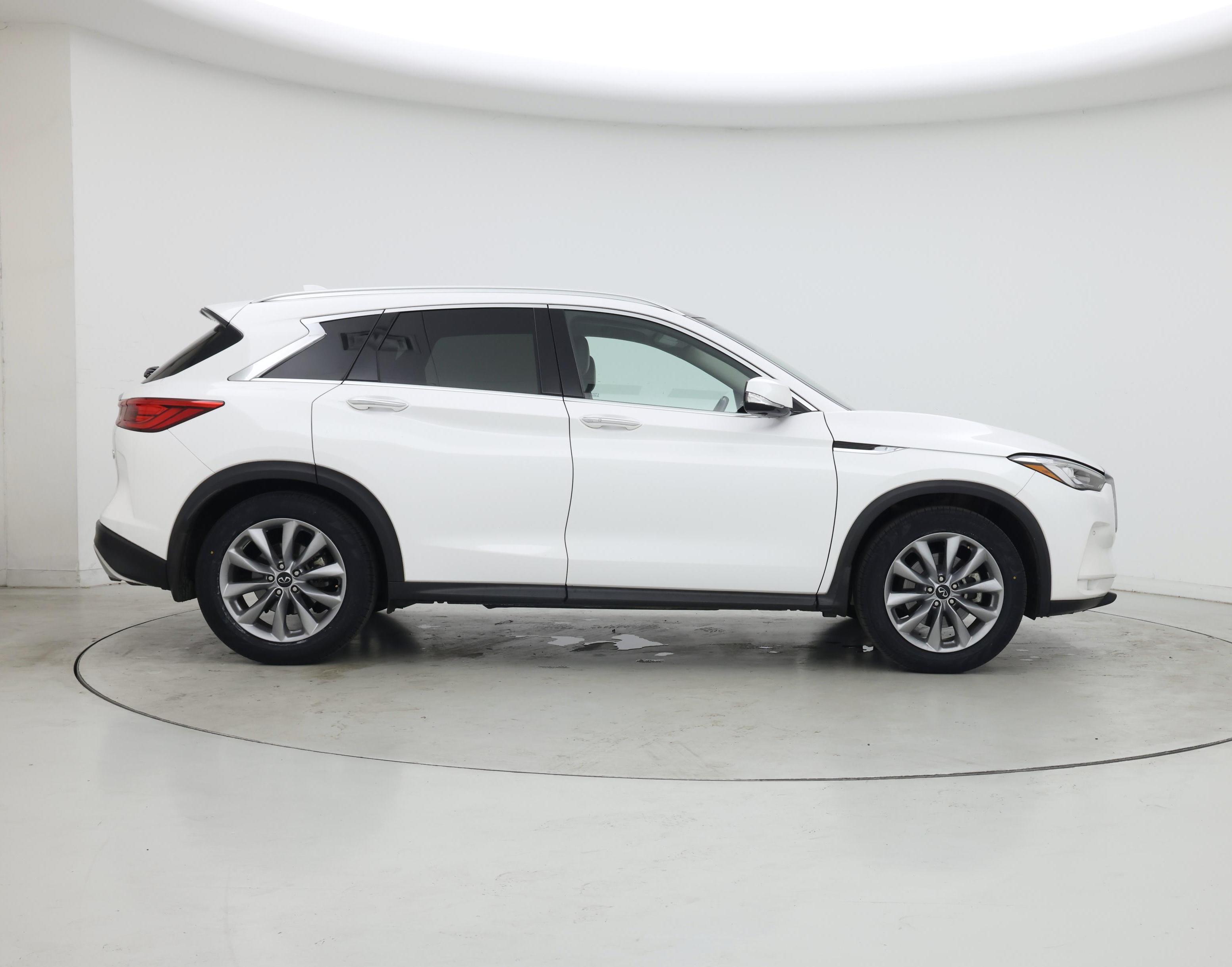 Thumbnail: 2021 INFINITI QX50 - 7