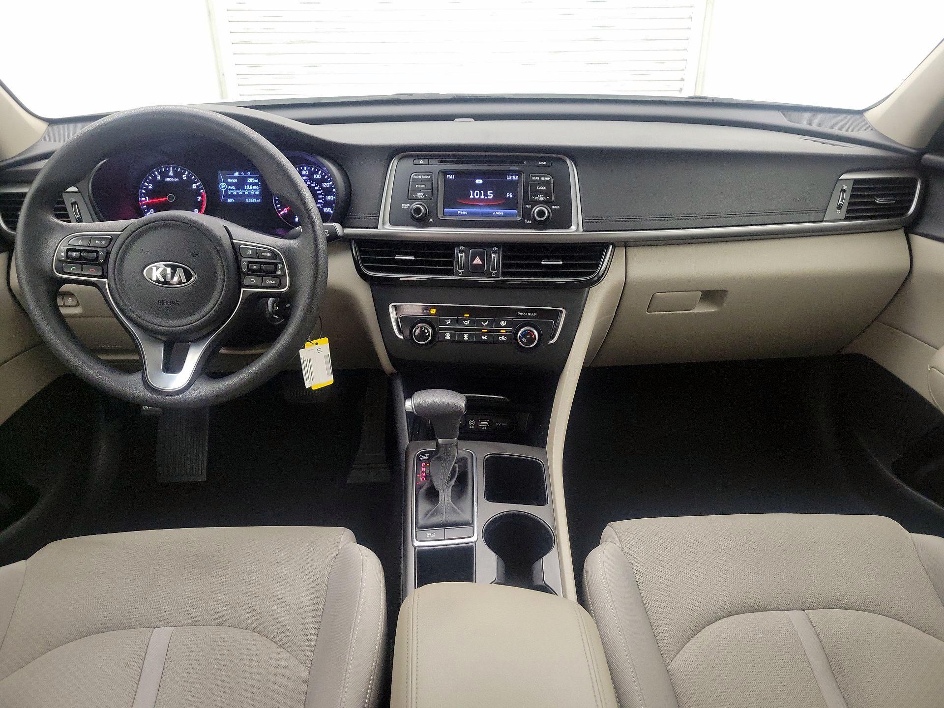 Thumbnail: 2016 Kia Optima - 9