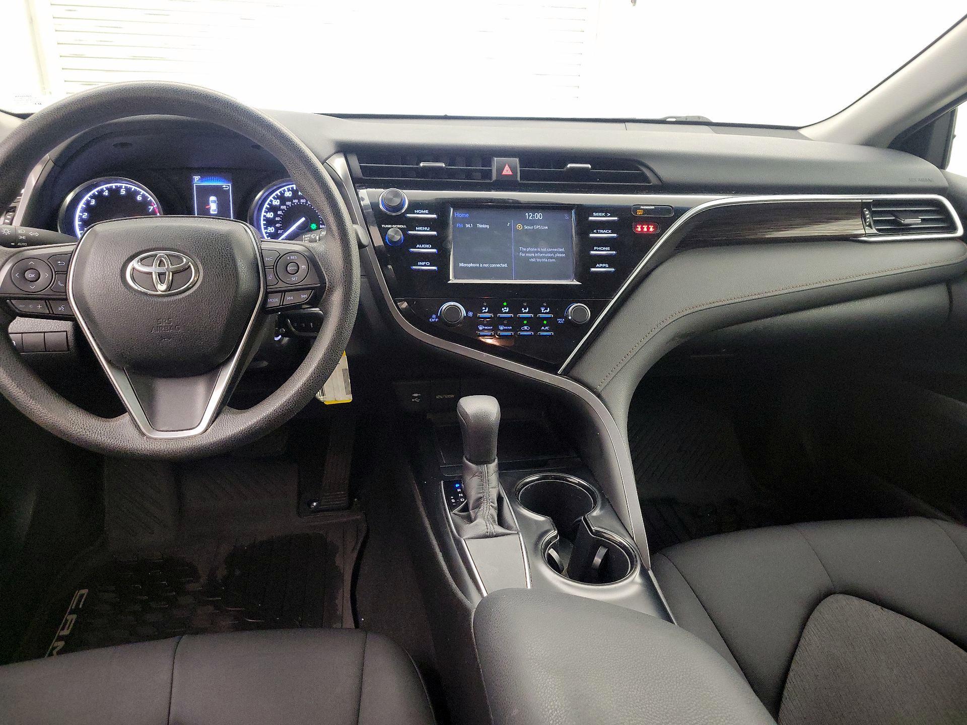 Thumbnail: 2018 Toyota Camry - 9
