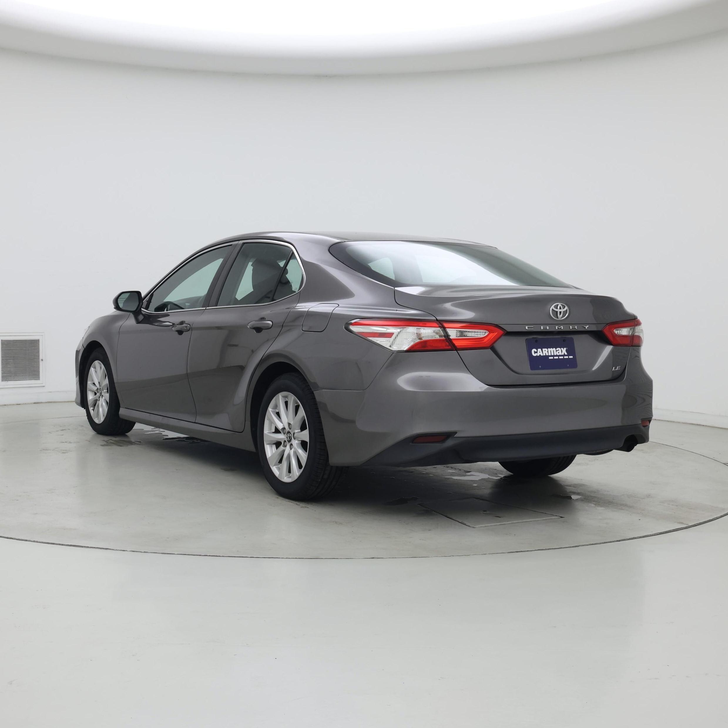Thumbnail: 2018 Toyota Camry - 2