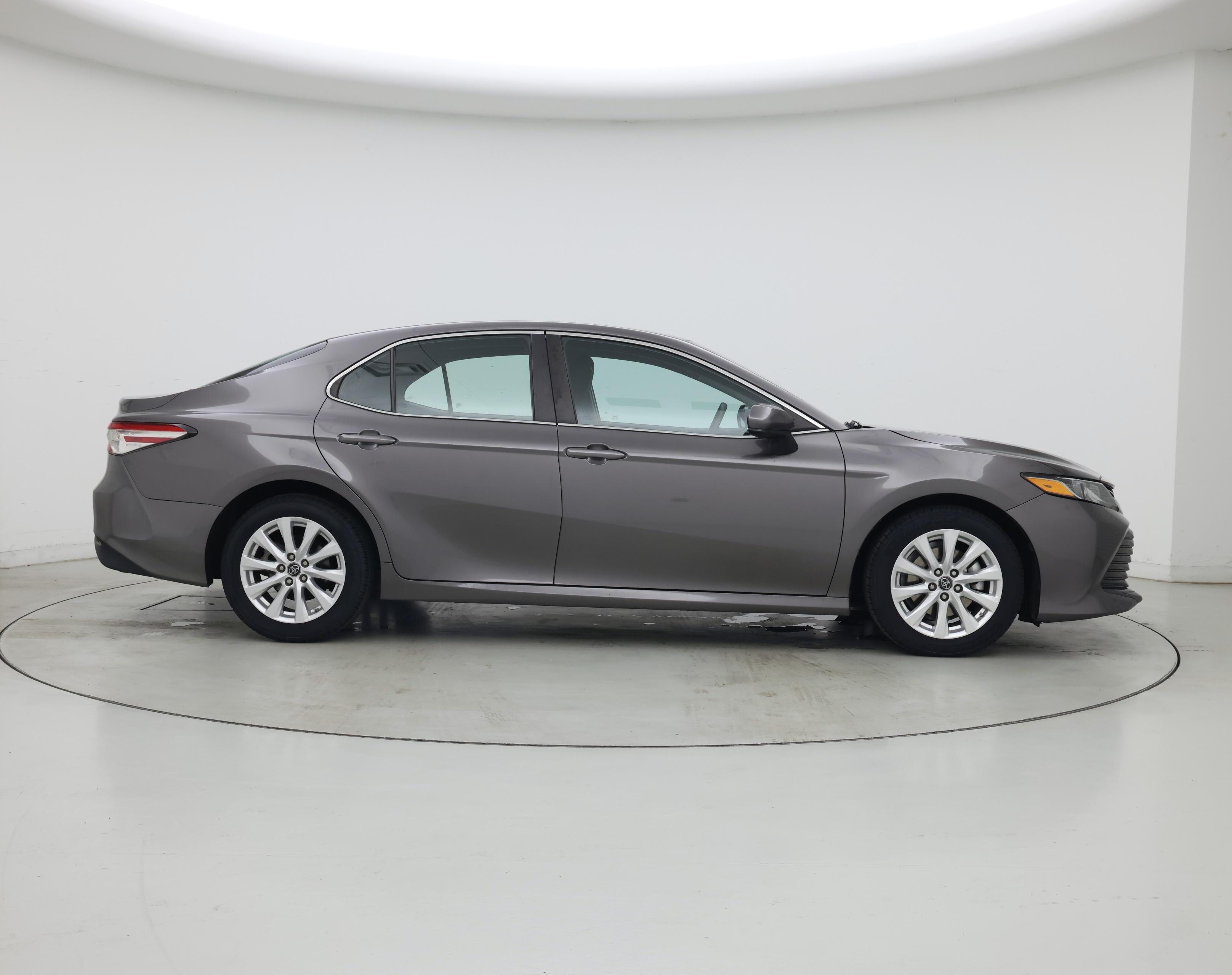 Thumbnail: 2018 Toyota Camry - 7
