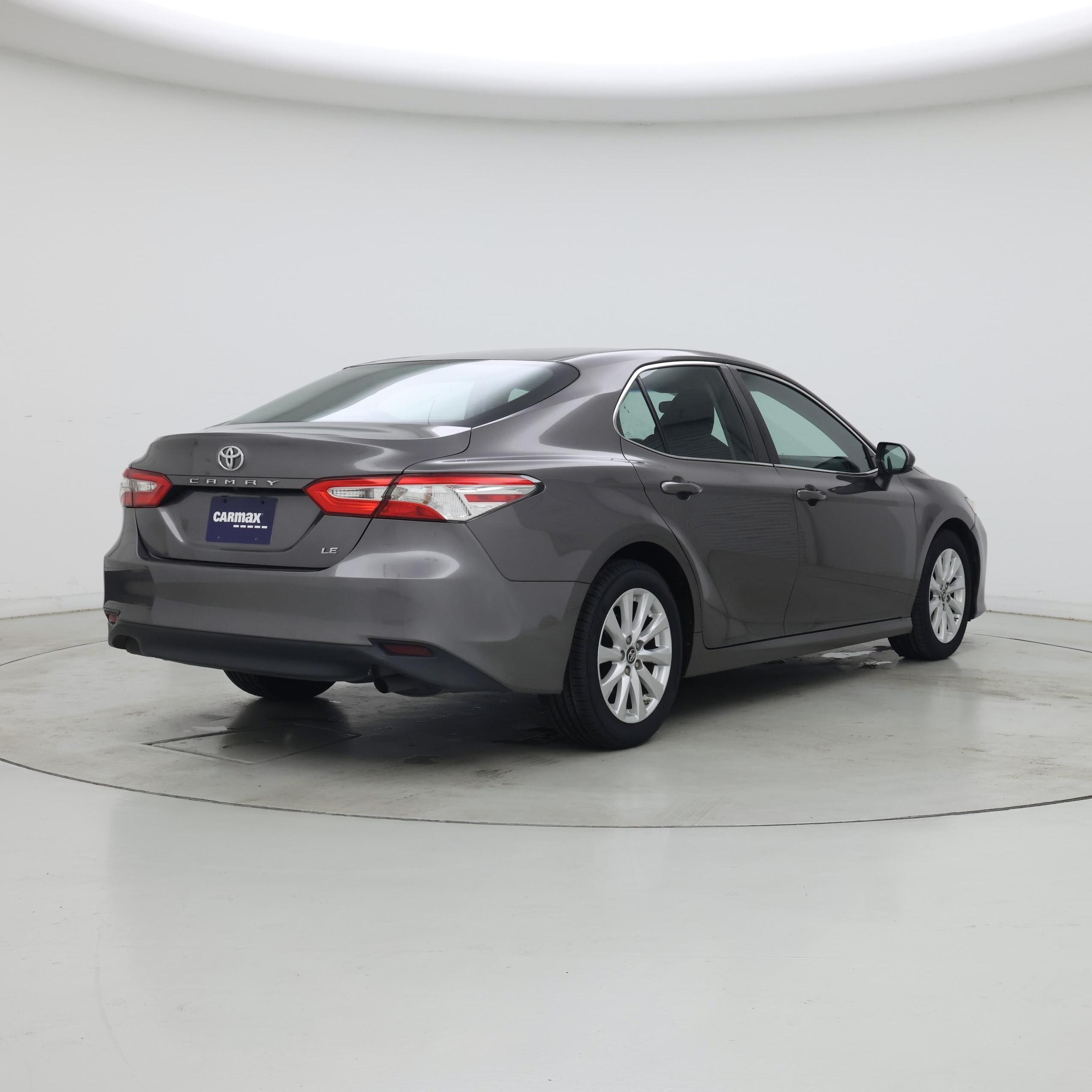 Thumbnail: 2018 Toyota Camry - 8