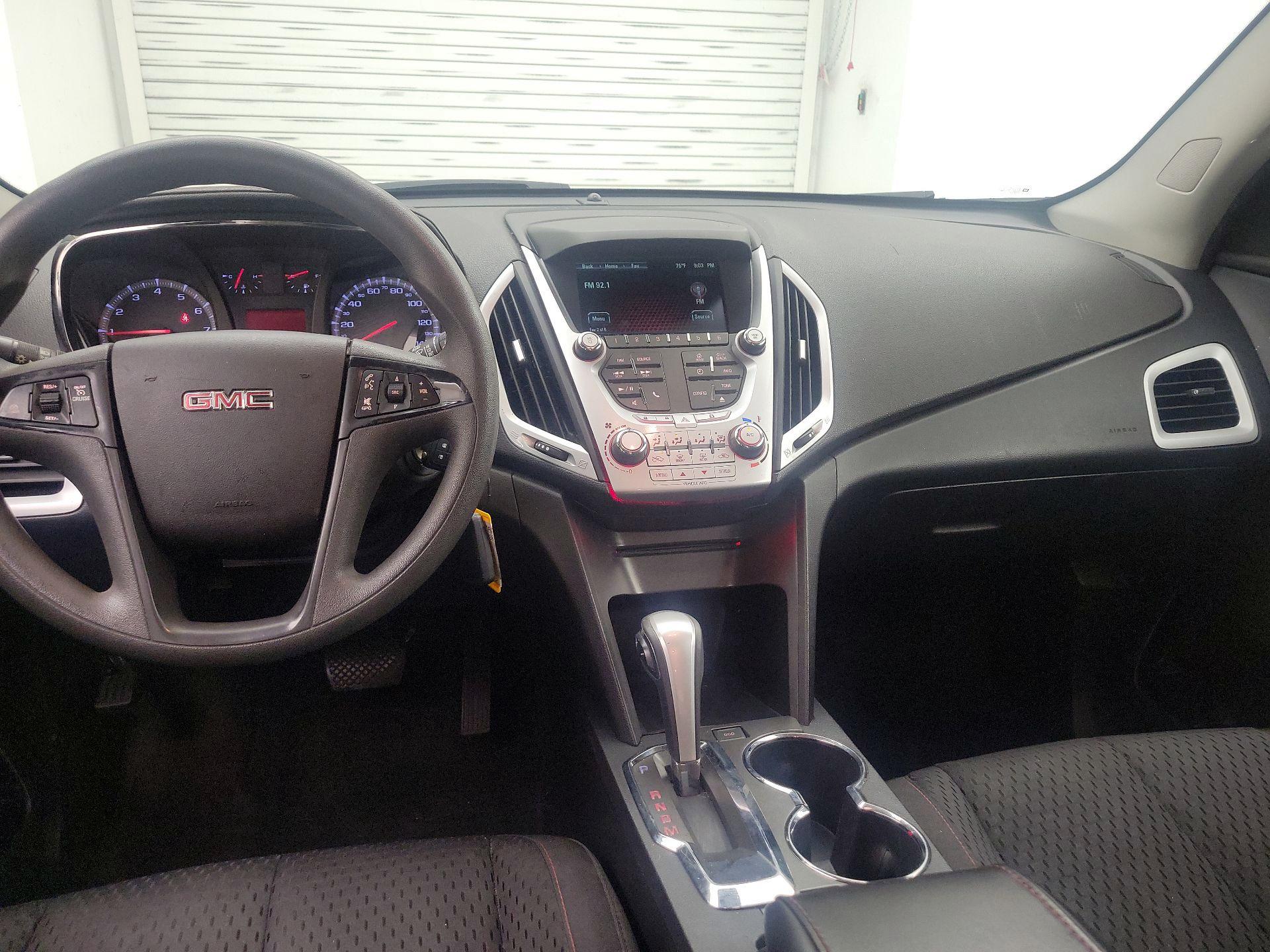 Thumbnail: 2015 GMC Terrain - 9
