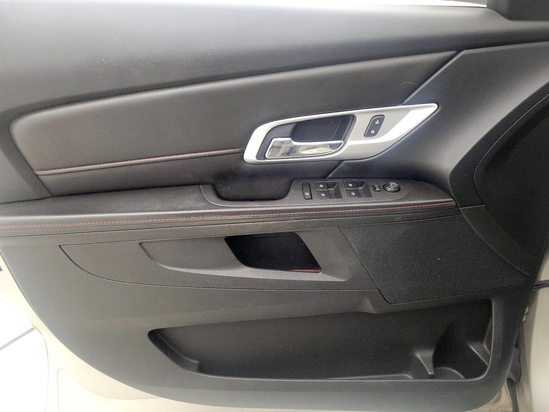 Thumbnail: 2015 GMC Terrain - 12