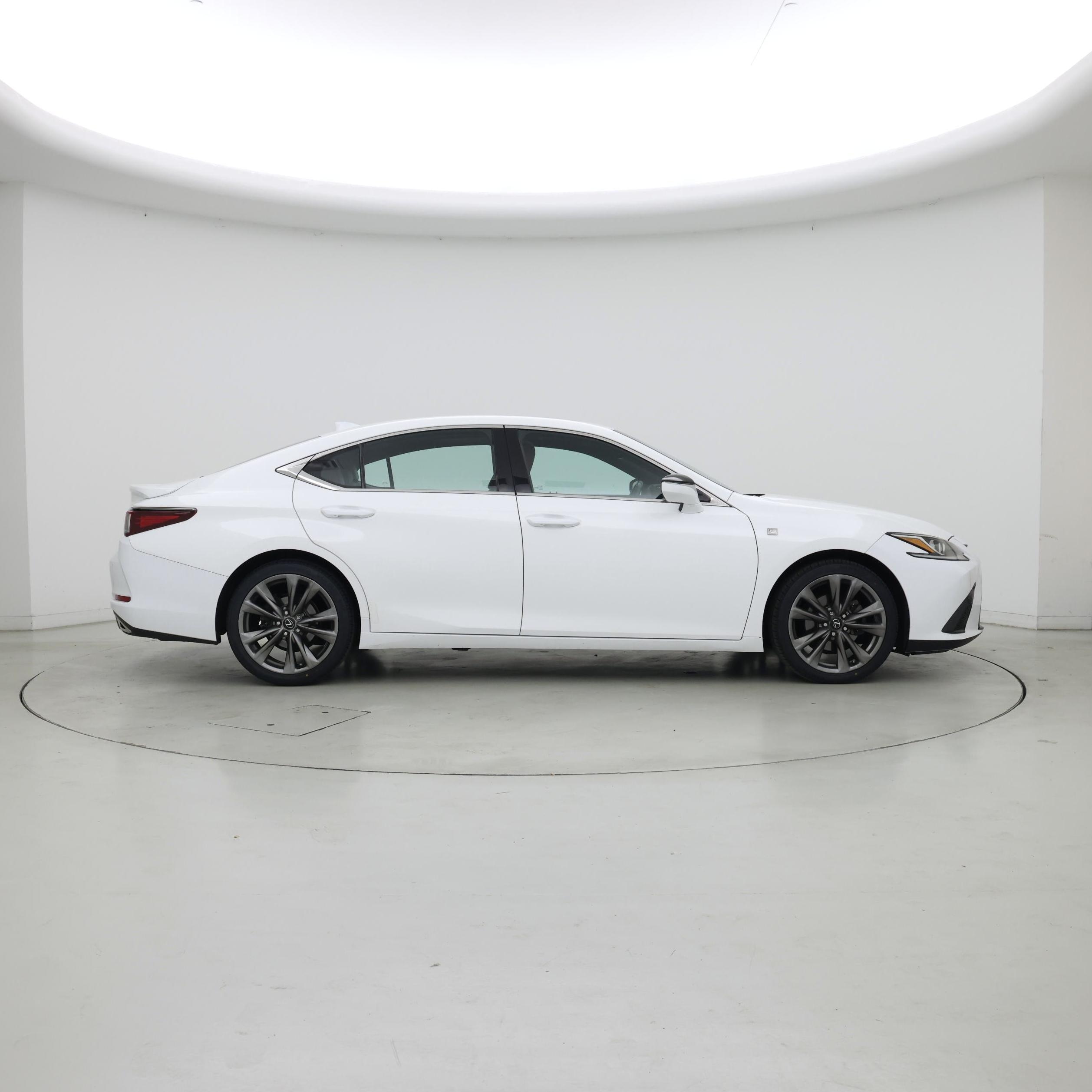 Thumbnail: 2020 Lexus ES - 7