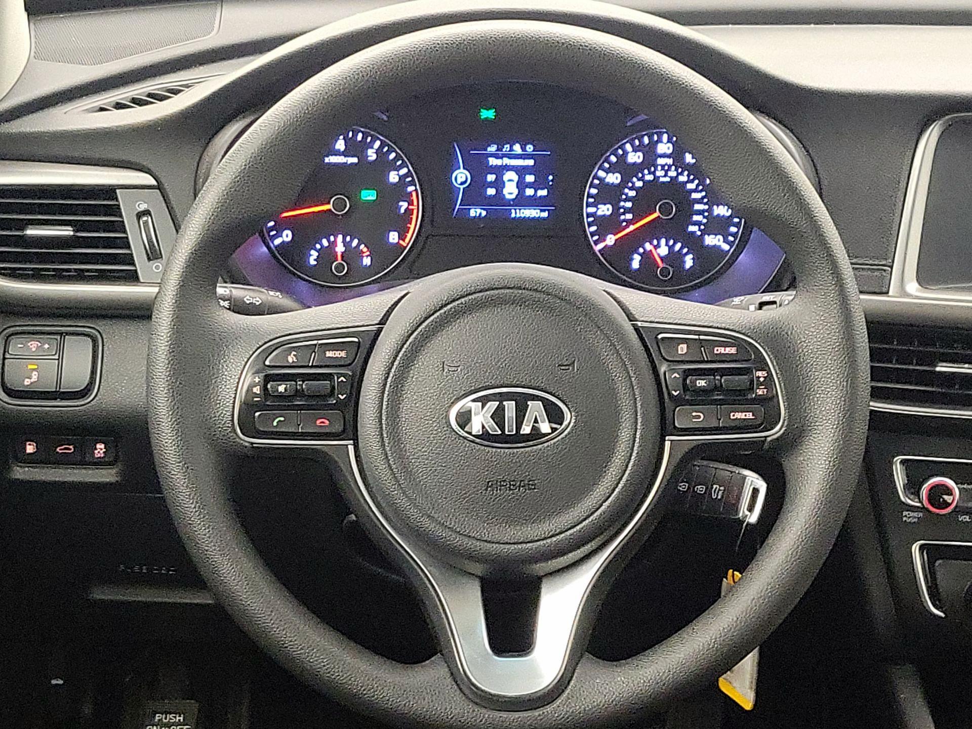 Thumbnail: 2018 Kia Optima - 10