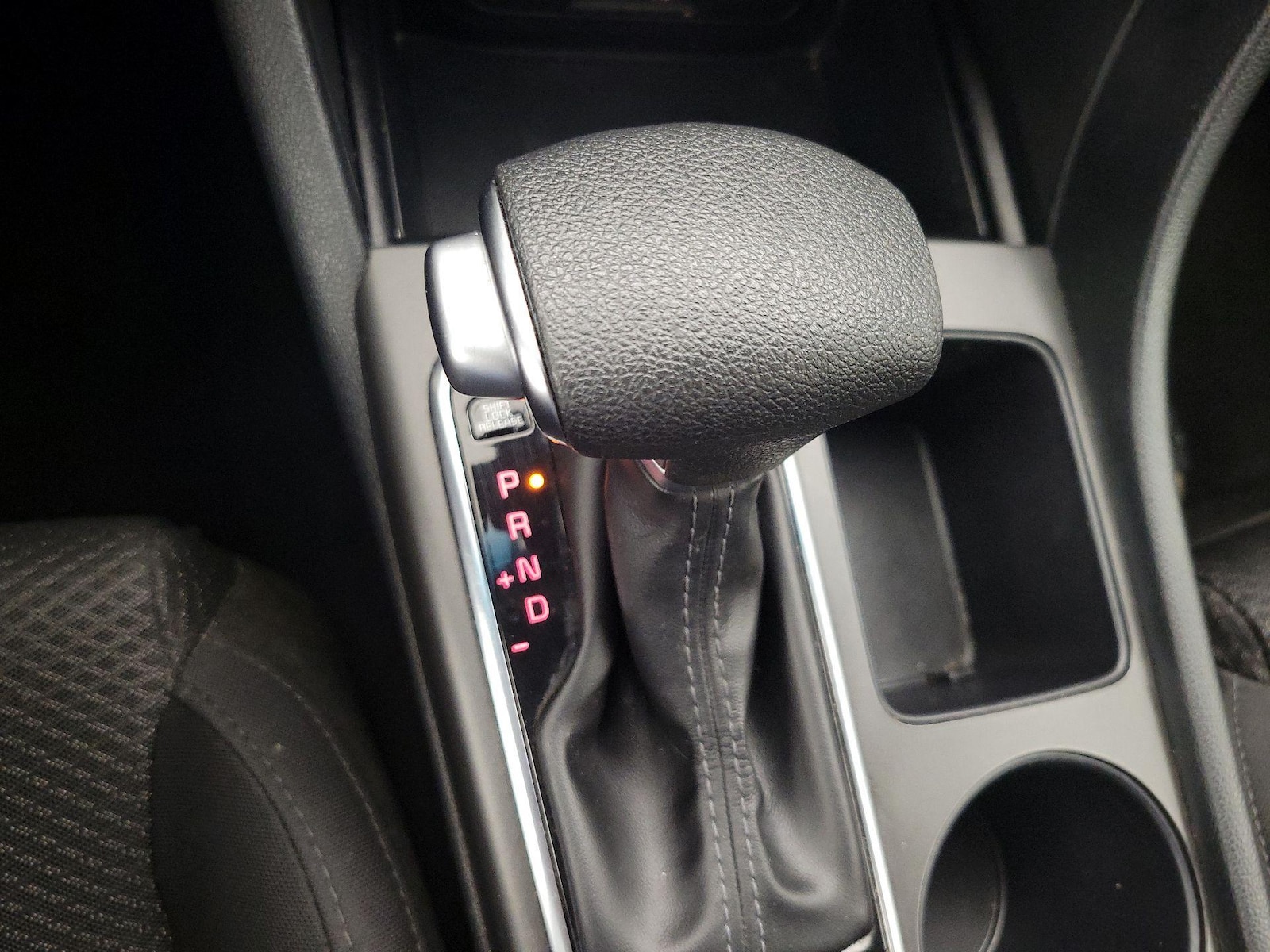 2018 Kia Optima LX - Photo 18