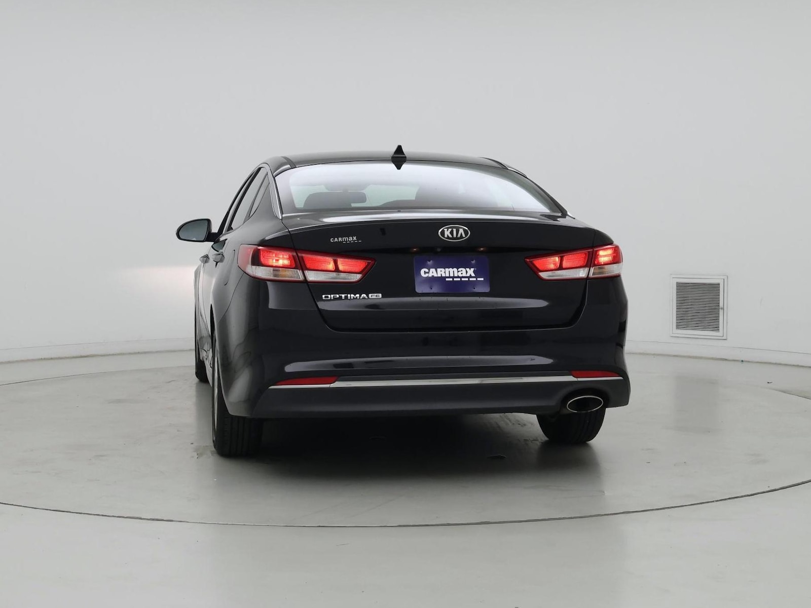 2018 Kia Optima LX - Photo 7