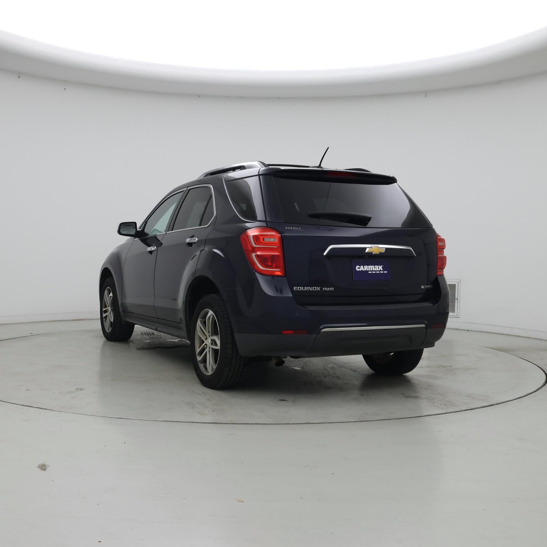 Thumbnail: 2017 Chevrolet Equinox - 2