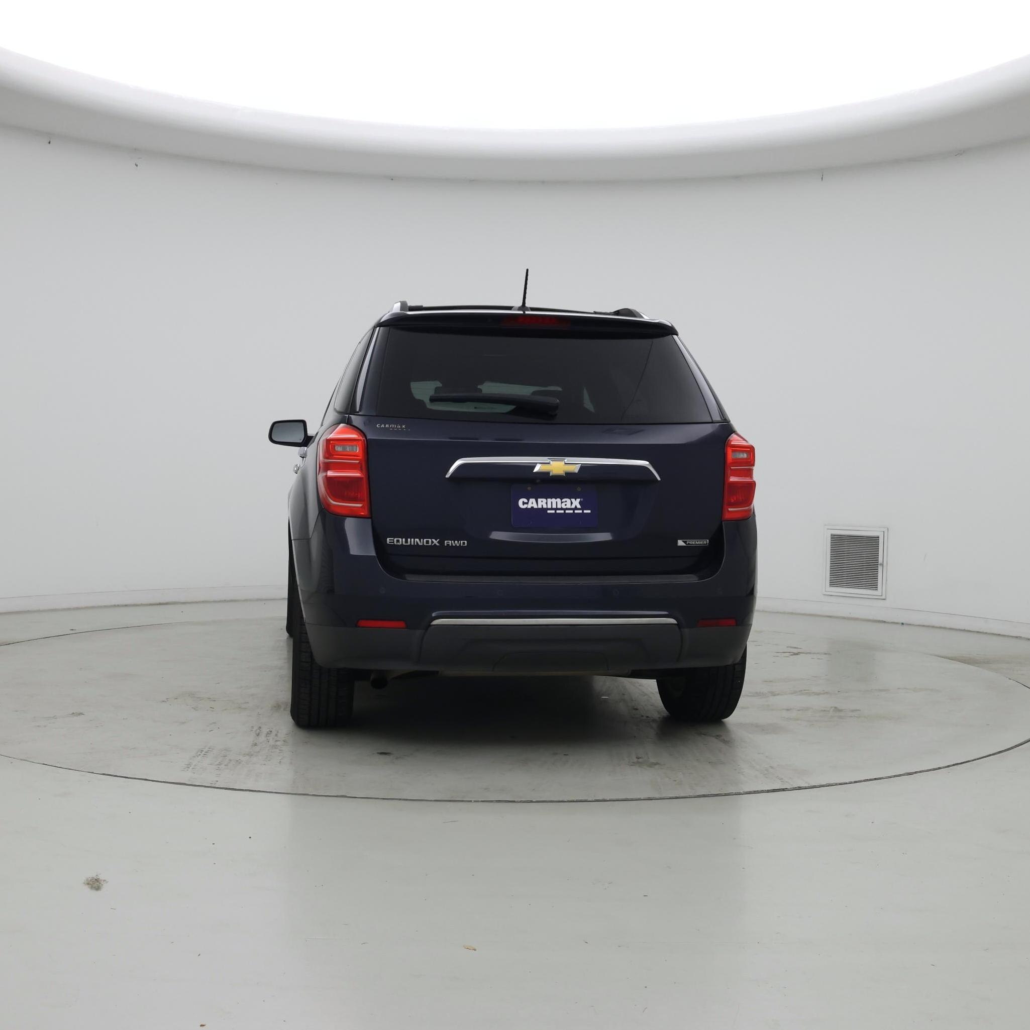 Thumbnail: 2017 Chevrolet Equinox - 6