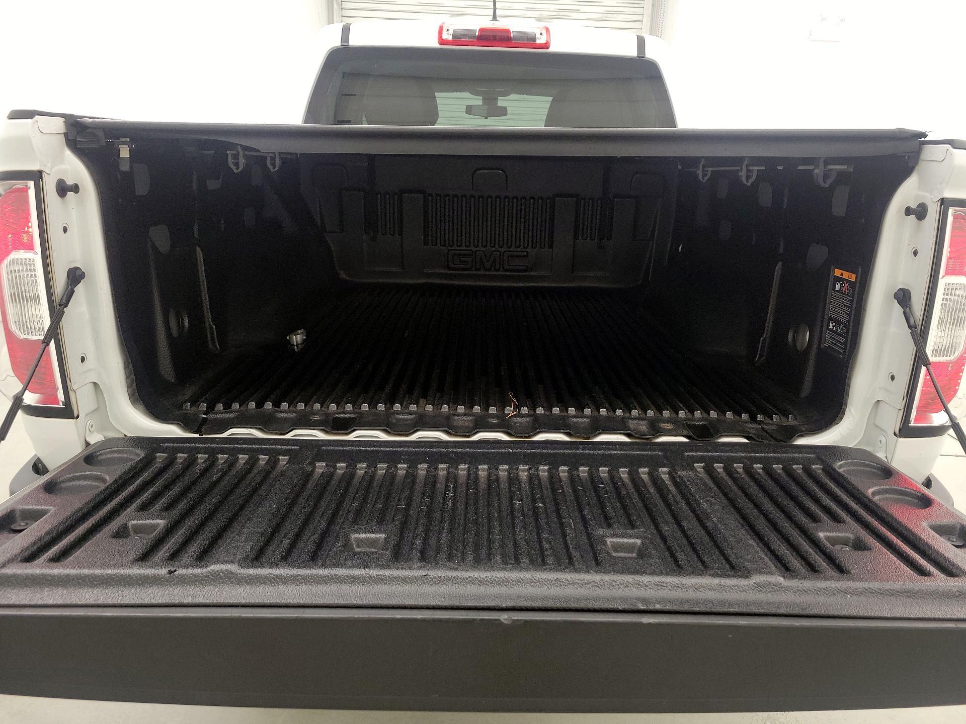 Thumbnail: 2019 GMC Canyon - 20