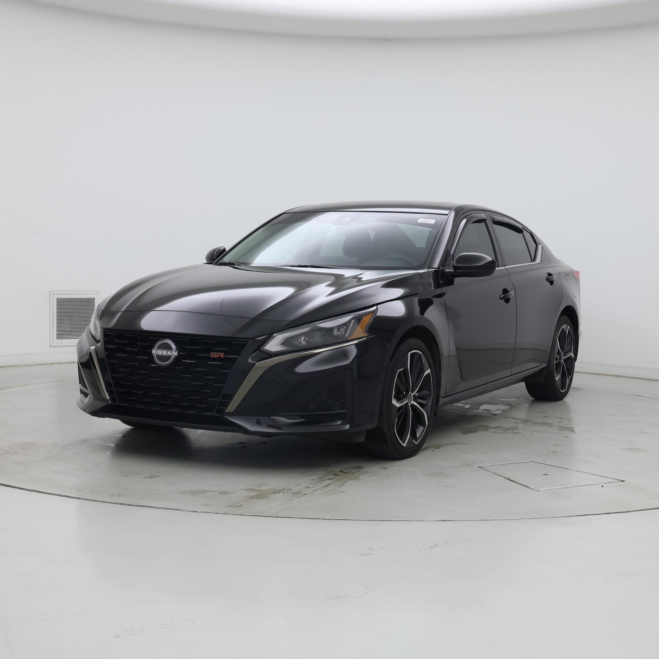 Thumbnail: 2023 Nissan Altima - 4