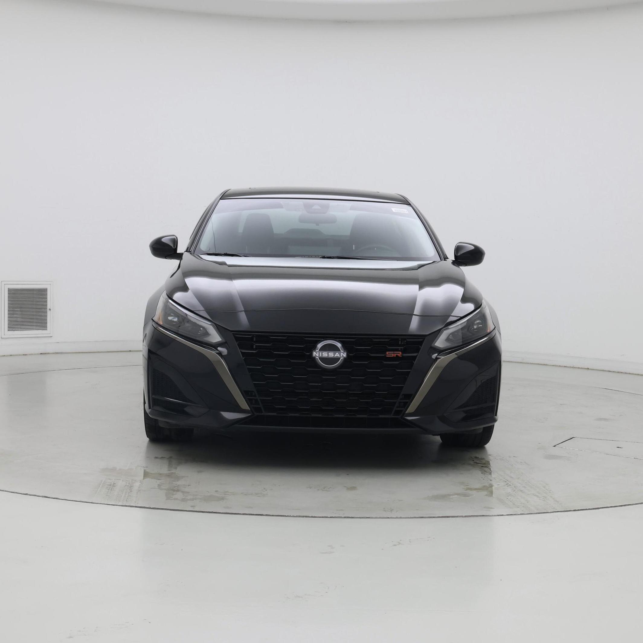 Thumbnail: 2023 Nissan Altima - 5