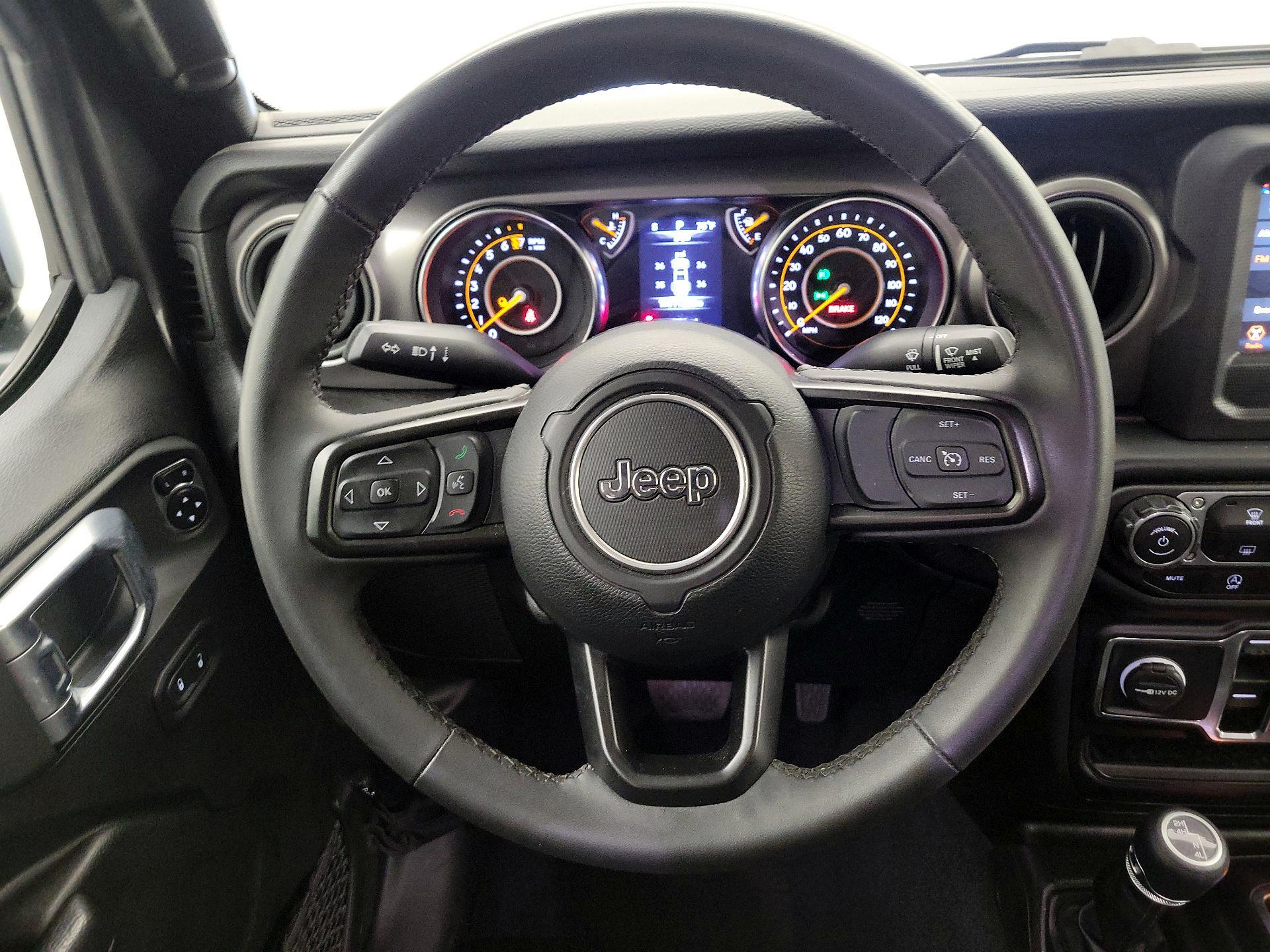 Thumbnail: 2023 Jeep Gladiator - 10
