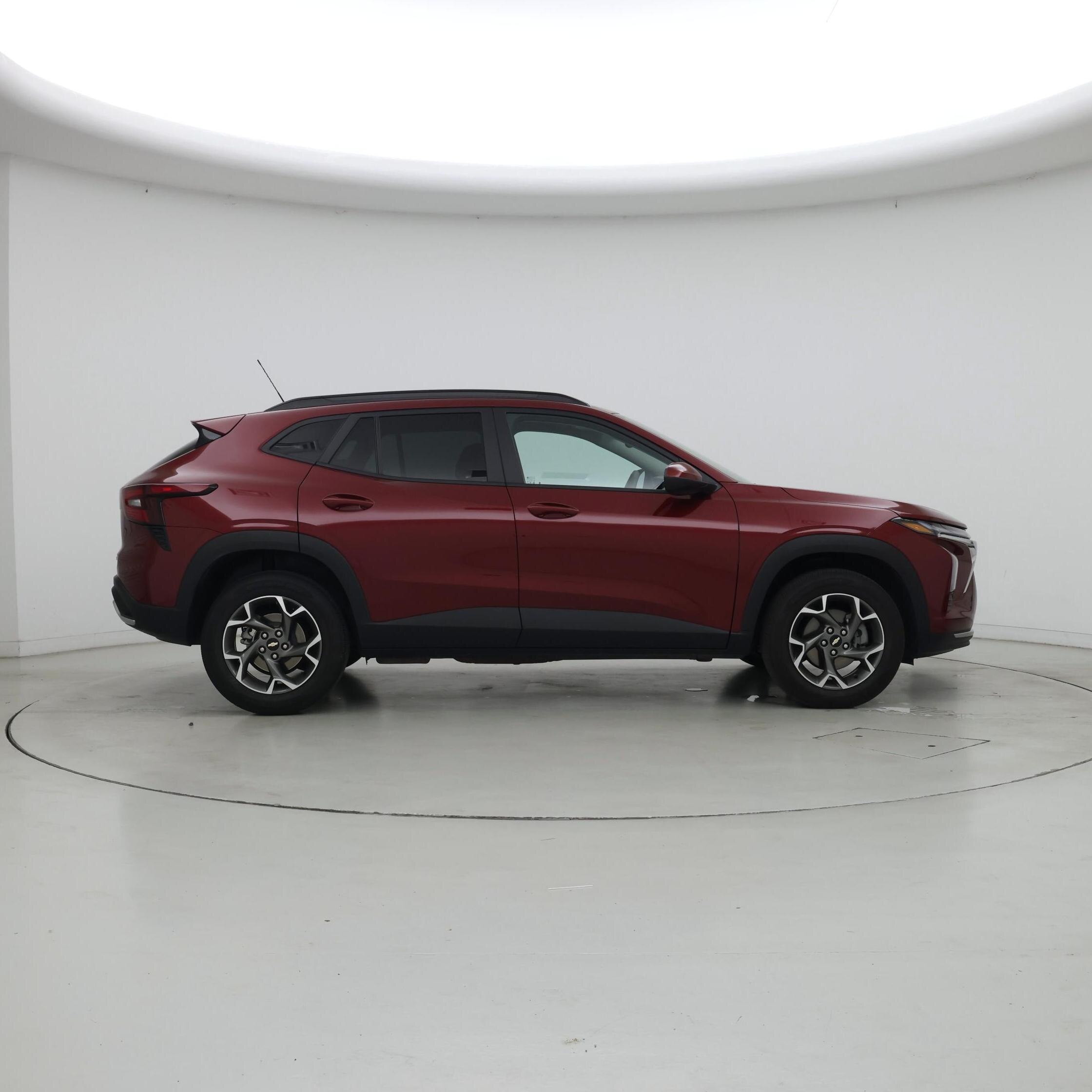Thumbnail: 2025 Chevrolet Trax - 7