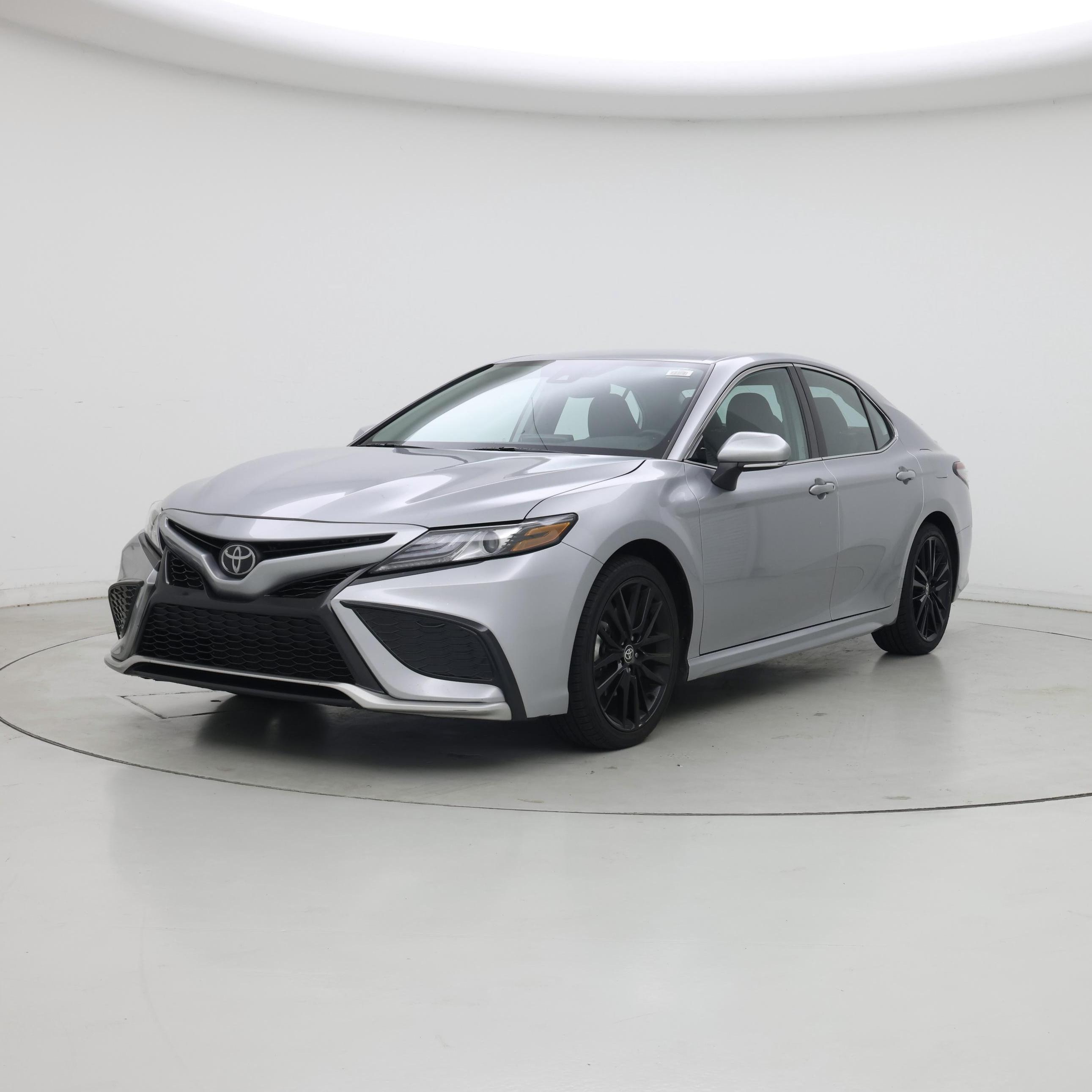 Thumbnail: 2023 Toyota Camry - 4