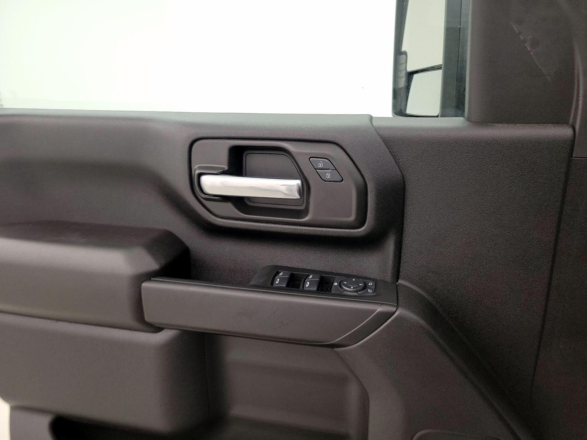 Thumbnail: 2025 Chevrolet Silverado 2500 - 12