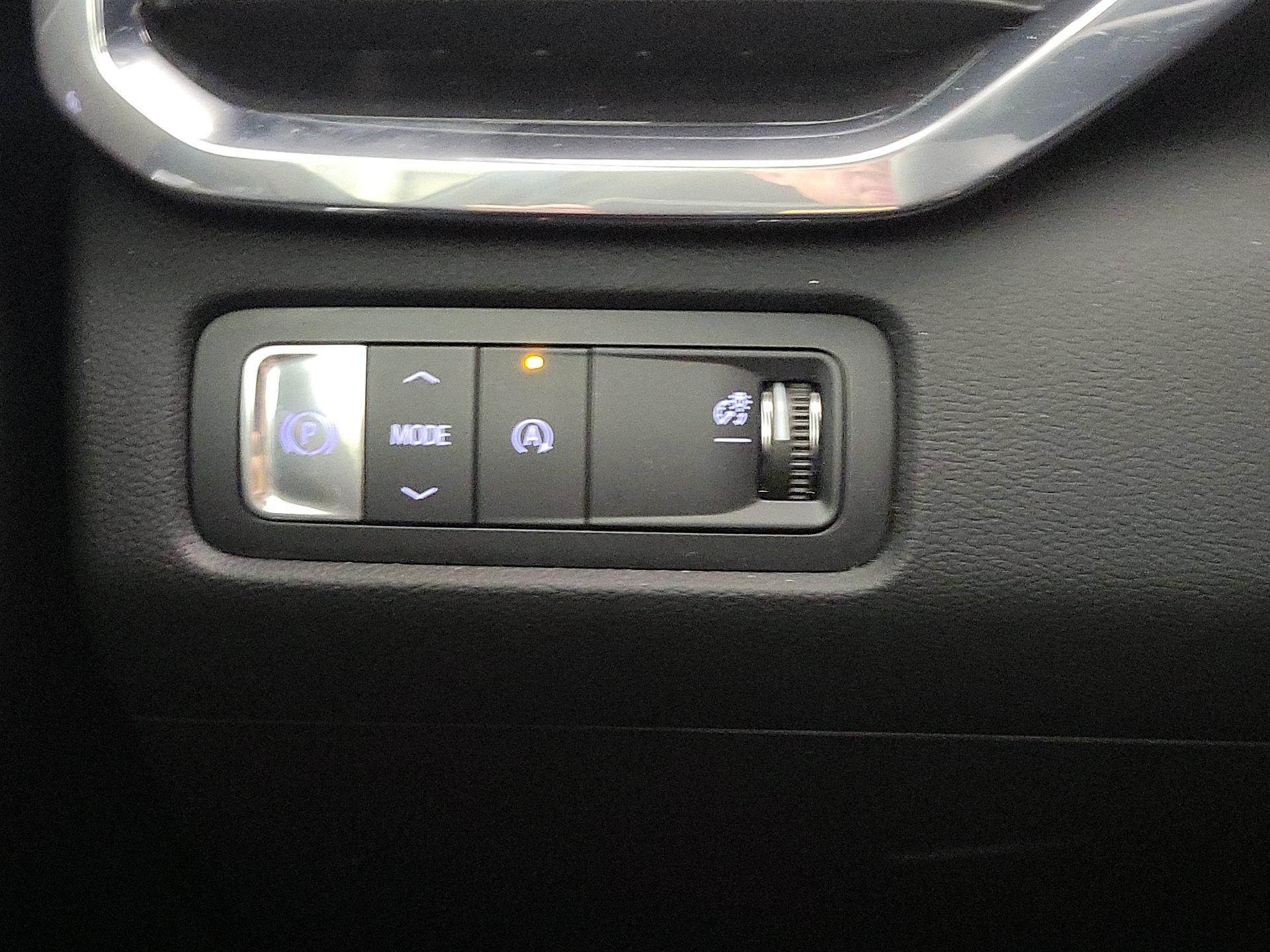 Thumbnail: 2024 GMC Acadia - 13