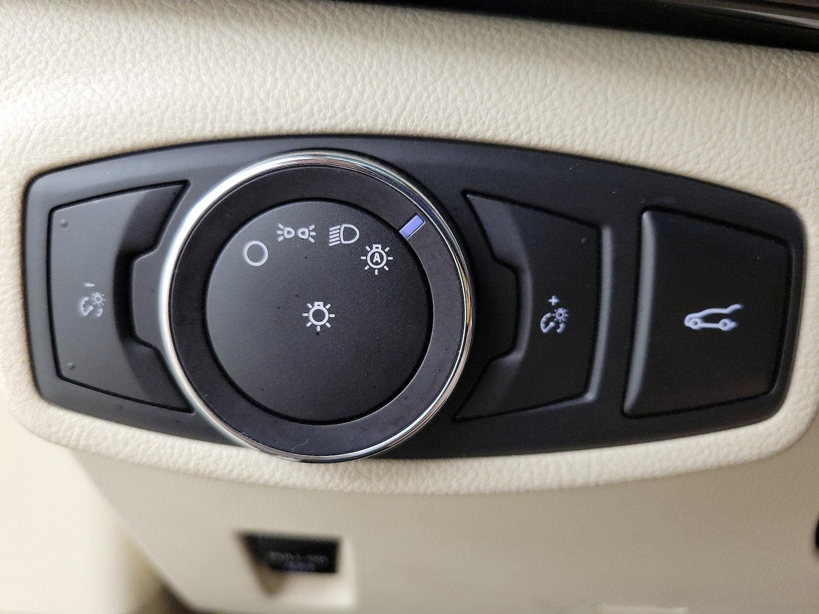 2016 Lincoln MKC Select - Photo 14