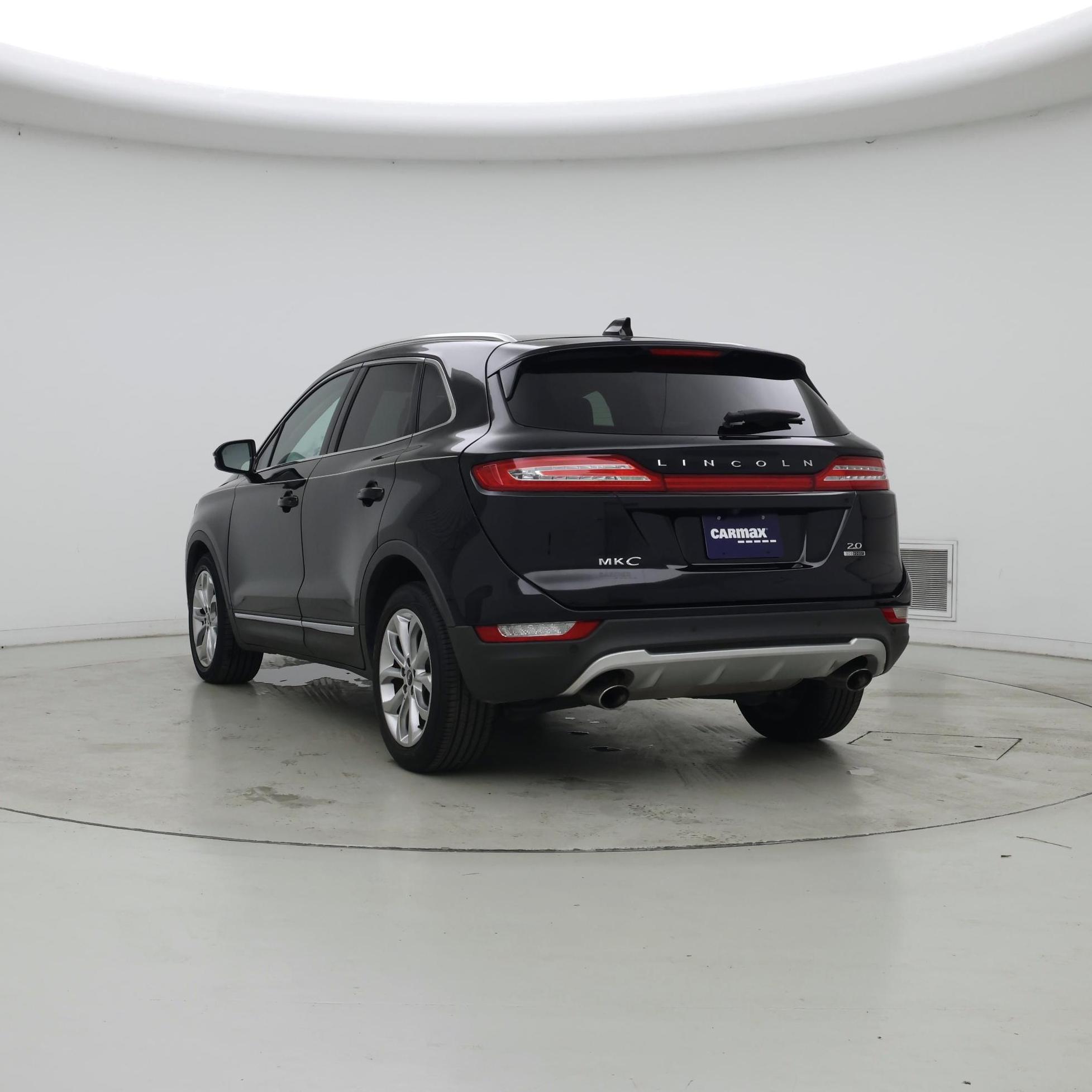 Thumbnail: 2016 Lincoln MKC - 2