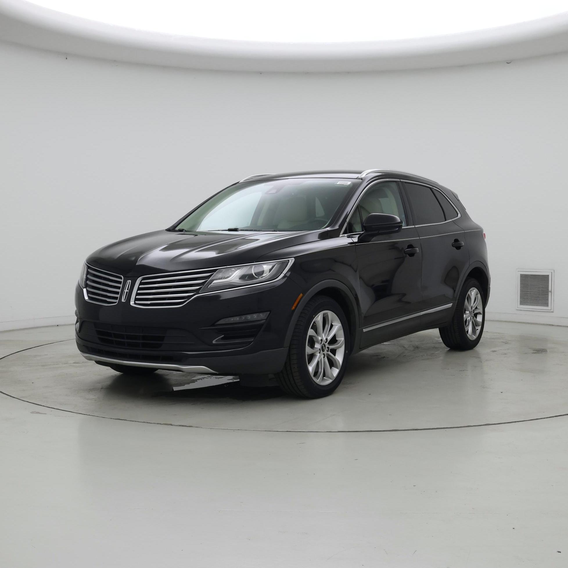 Thumbnail: 2016 Lincoln MKC - 4